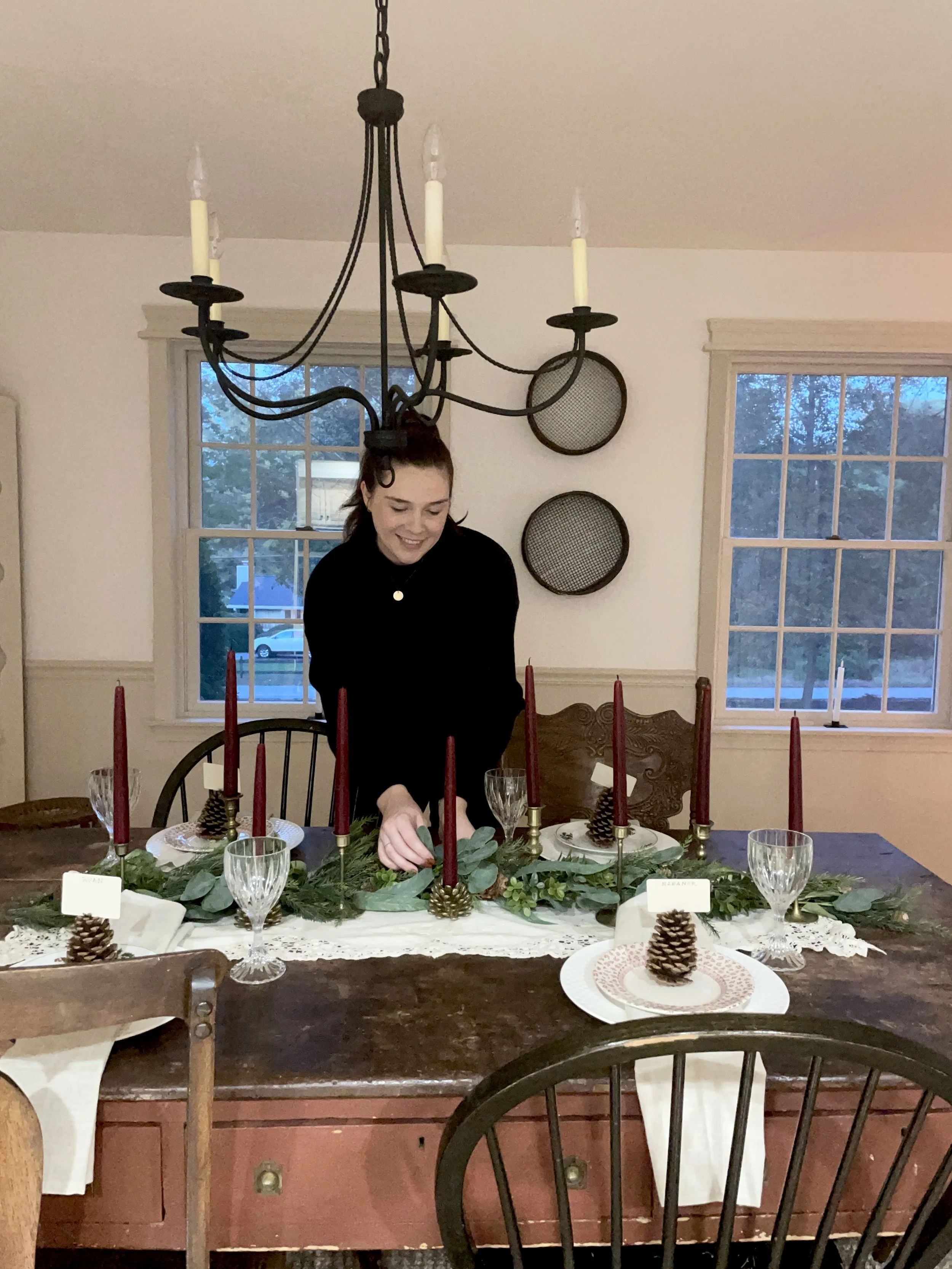 Laura Gives Us a Cheery Glimpse Into This Year's Woodsy Christmas Decor
