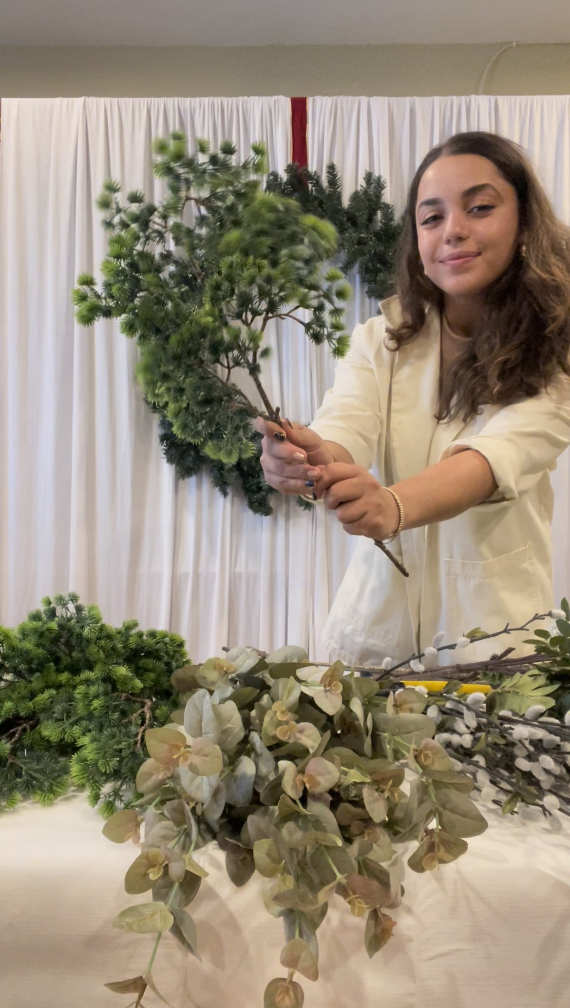 Alexis Shows Us How to Make Dreamy Transitional and Whimsical Christmas Wreaths