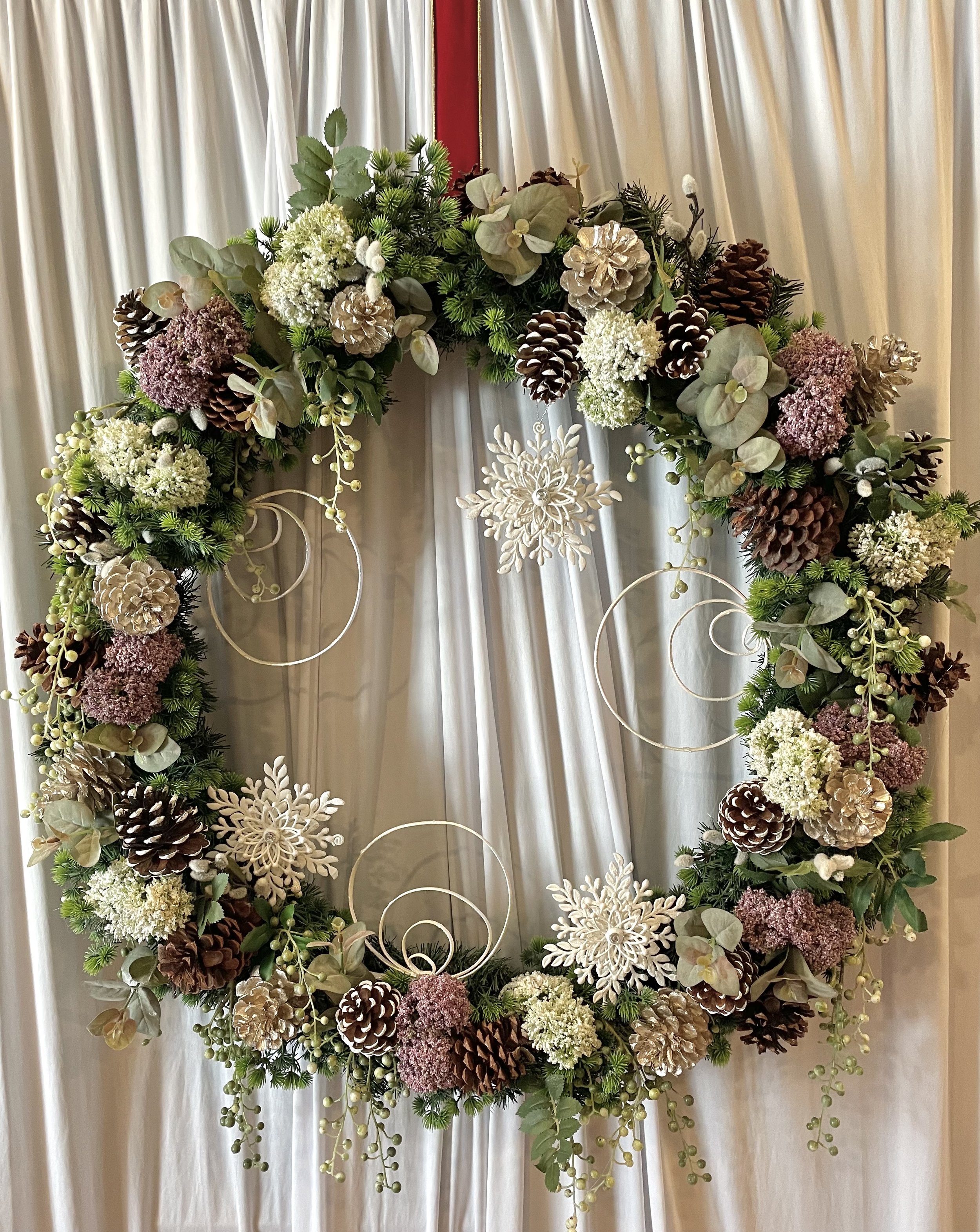 Alexis Shows Us How to Make Dreamy Transitional and Whimsical Christmas Wreaths