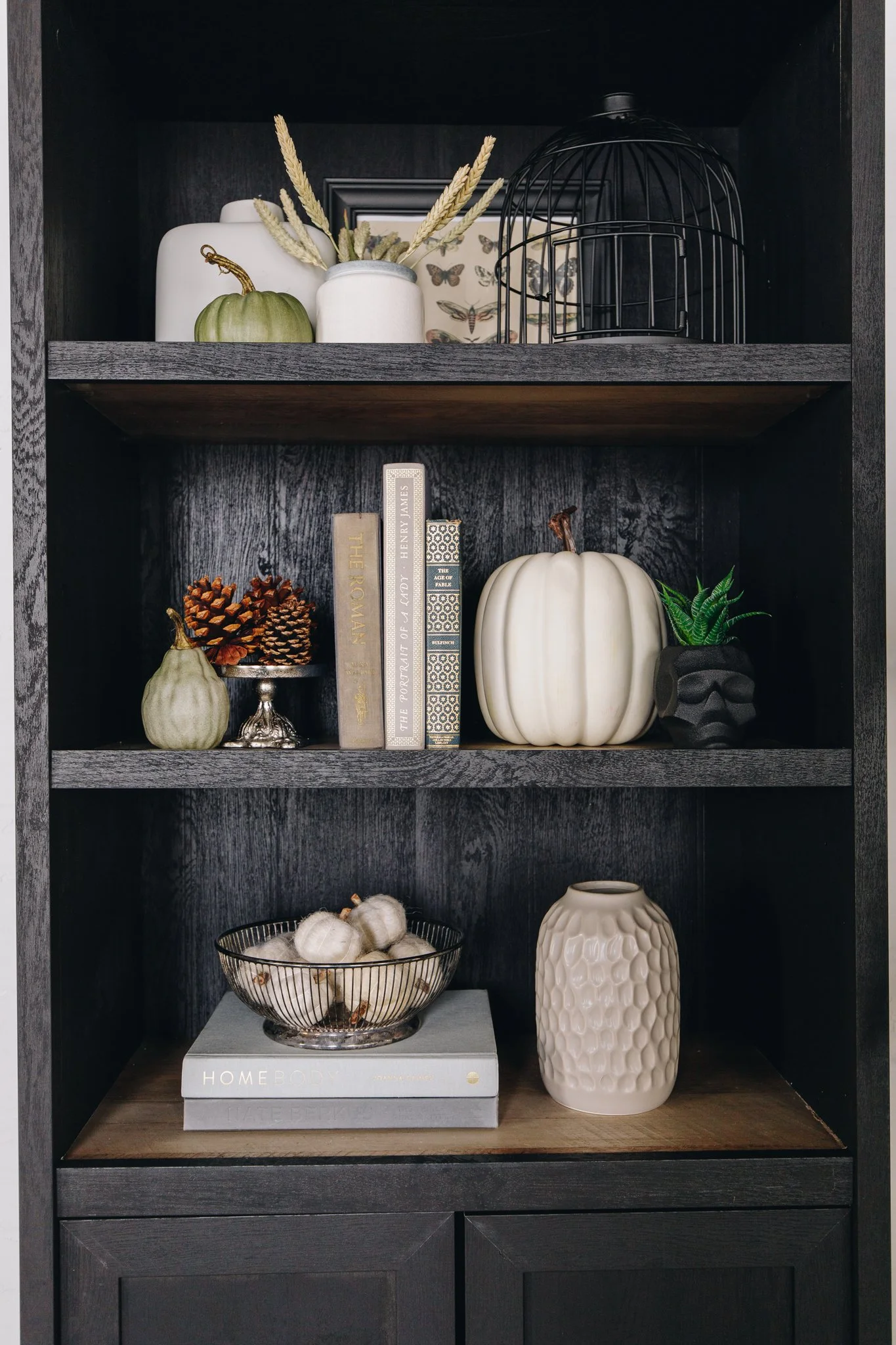 Fall Edition: 3 Easy Steps on How to Design a Balanced Shelf