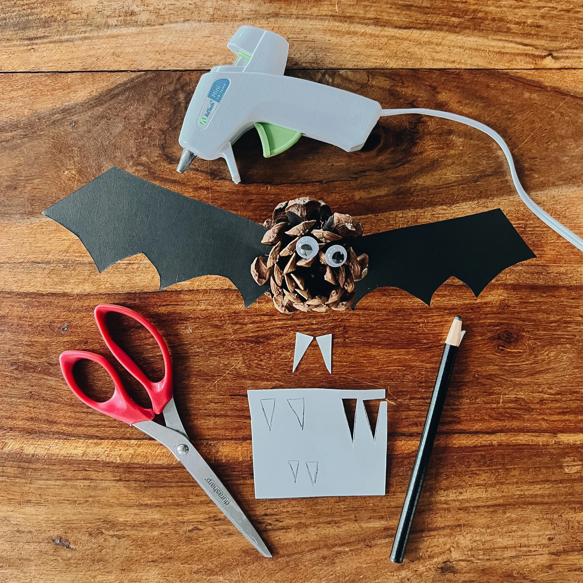 Pinecone Bat Craft – 30 Fun Pinecone Crafts Perfect for Making Memories ...