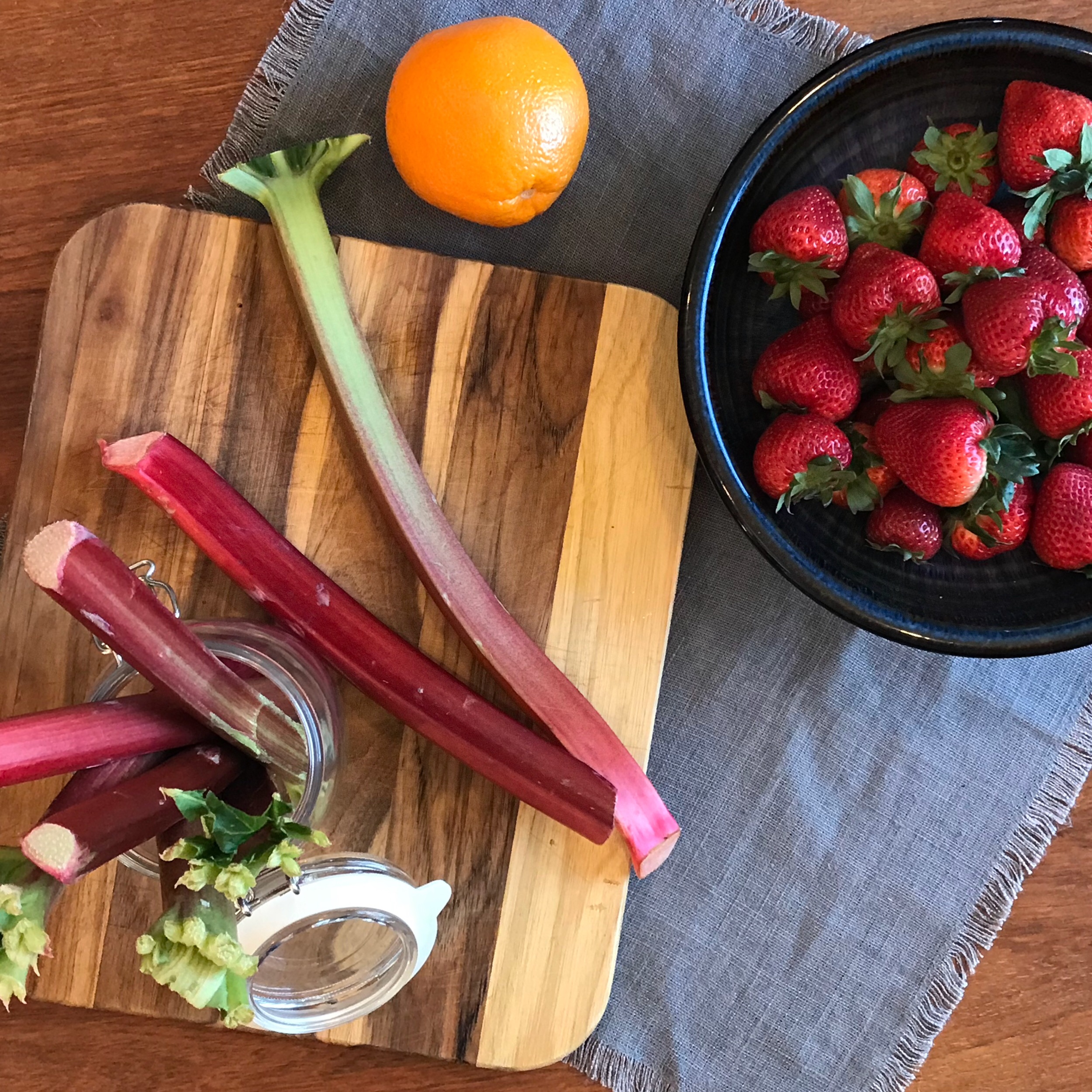 Strawberry Rhubarb Crisp