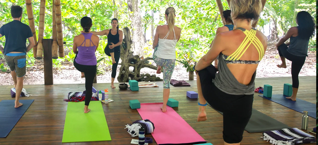 RachelPosnerYoga_Header_11.jpg