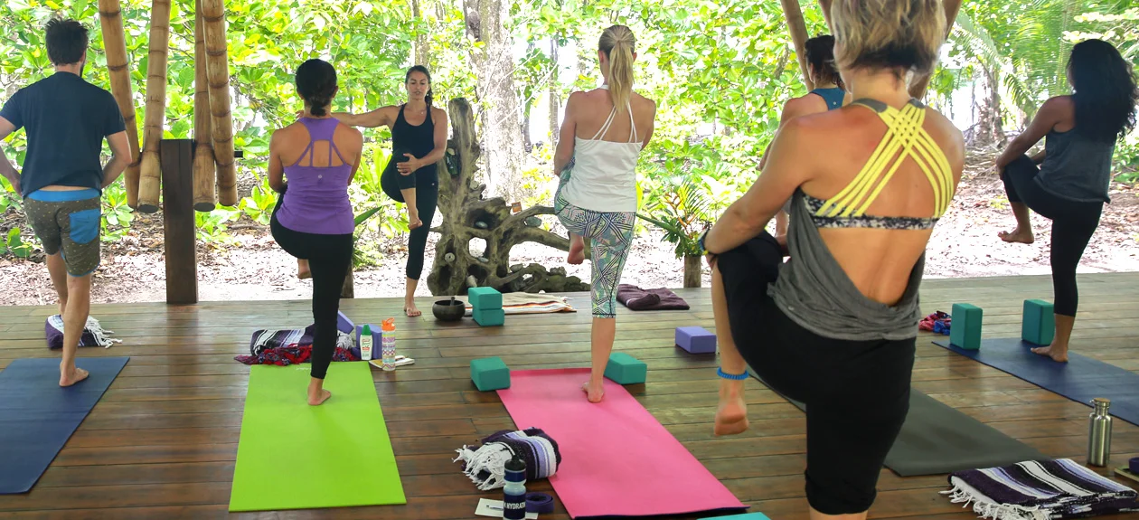 RachelPosnerYoga_Header_11.jpg