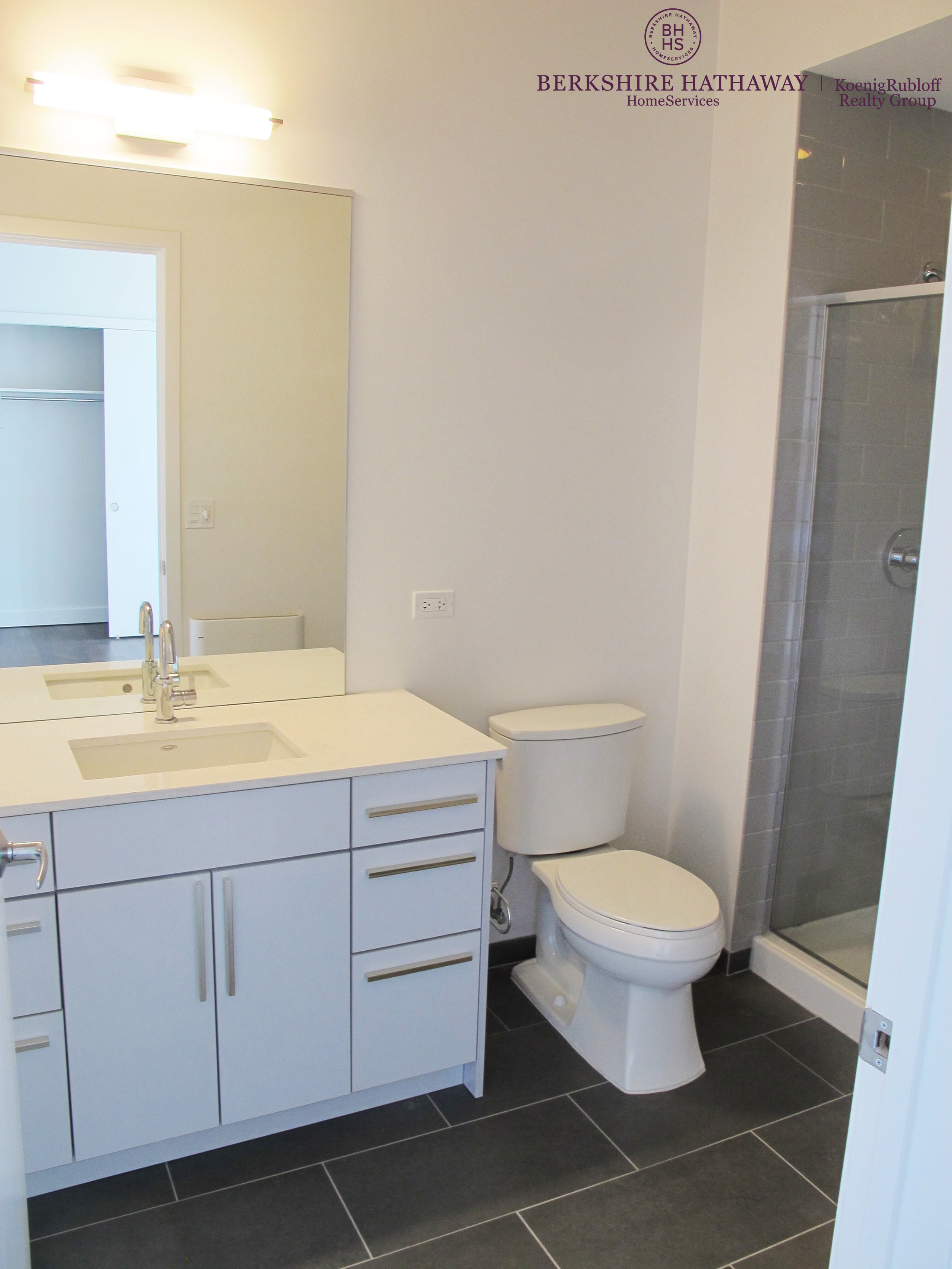 2nd Bathroom.jpg
