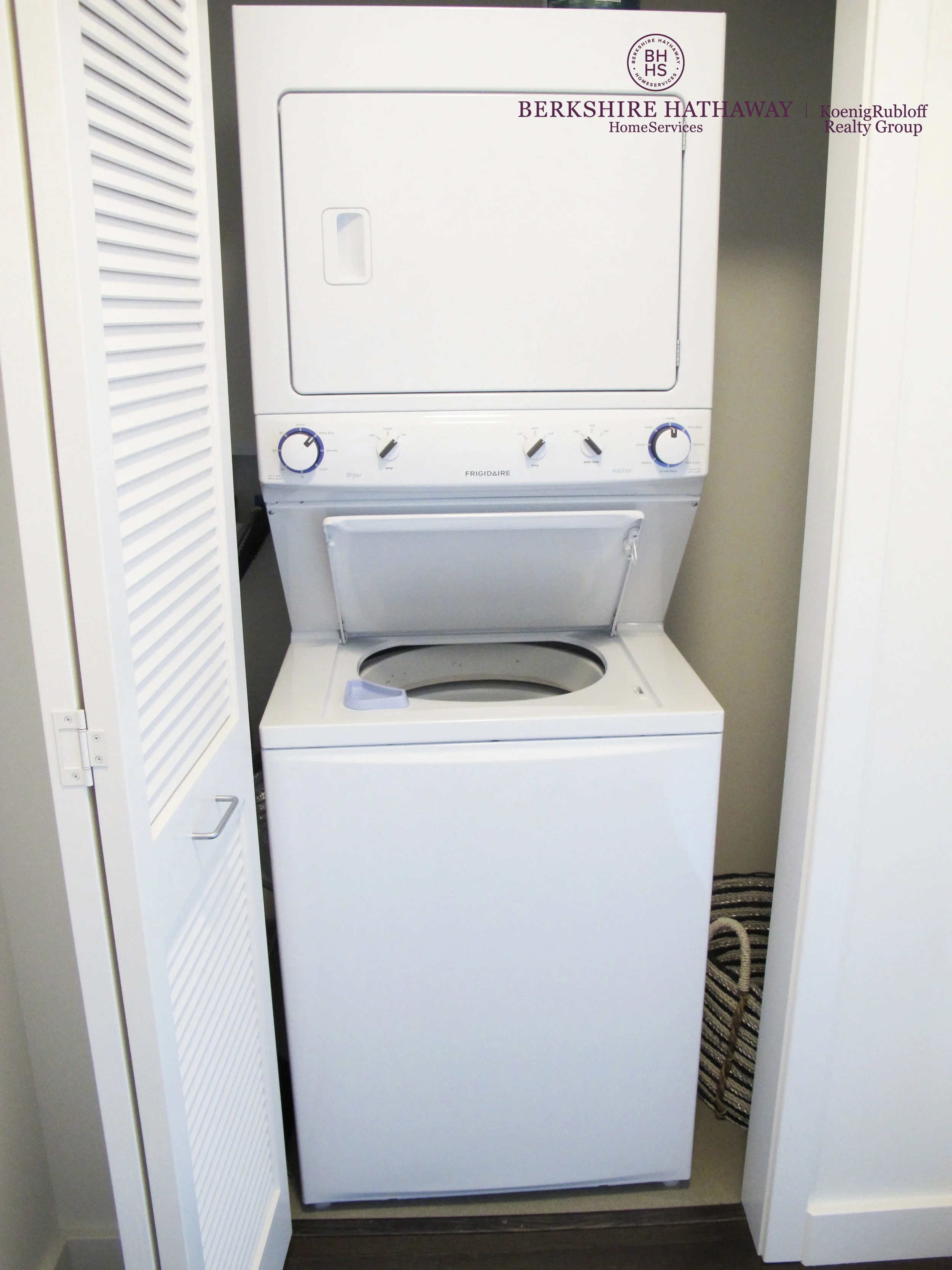 WasherDryer.jpg