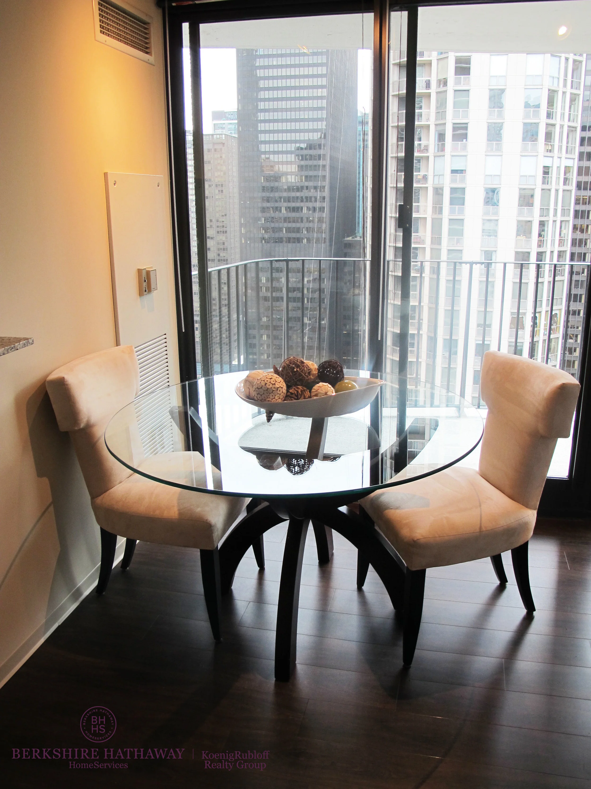 Dining Room.jpg