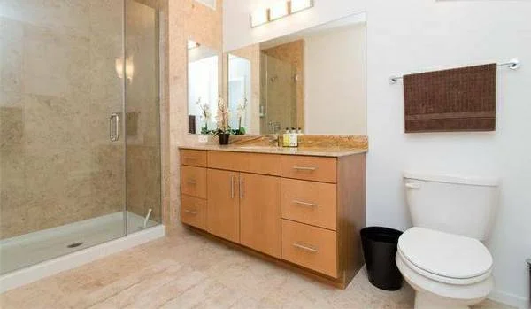 Bathroom .jpg
