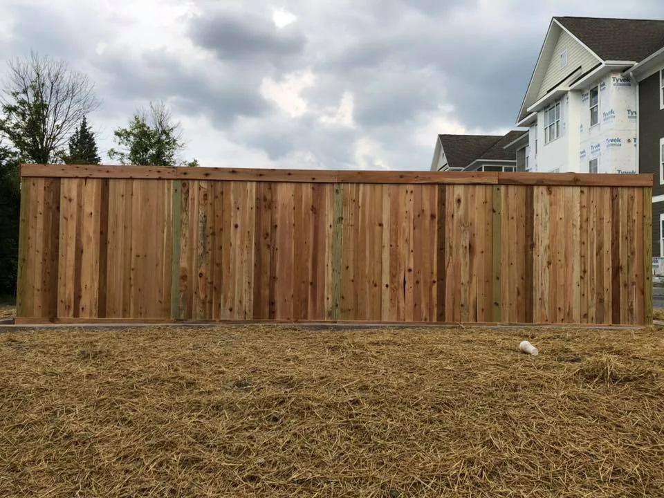 Landmark Fence cde4.jpg