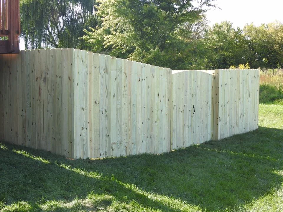 Landmark Fence de15.jpg