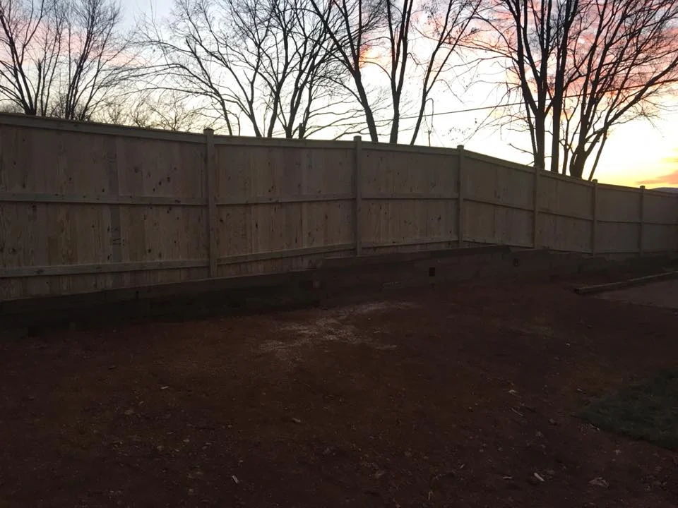 Landmark Fence sb7.jpg