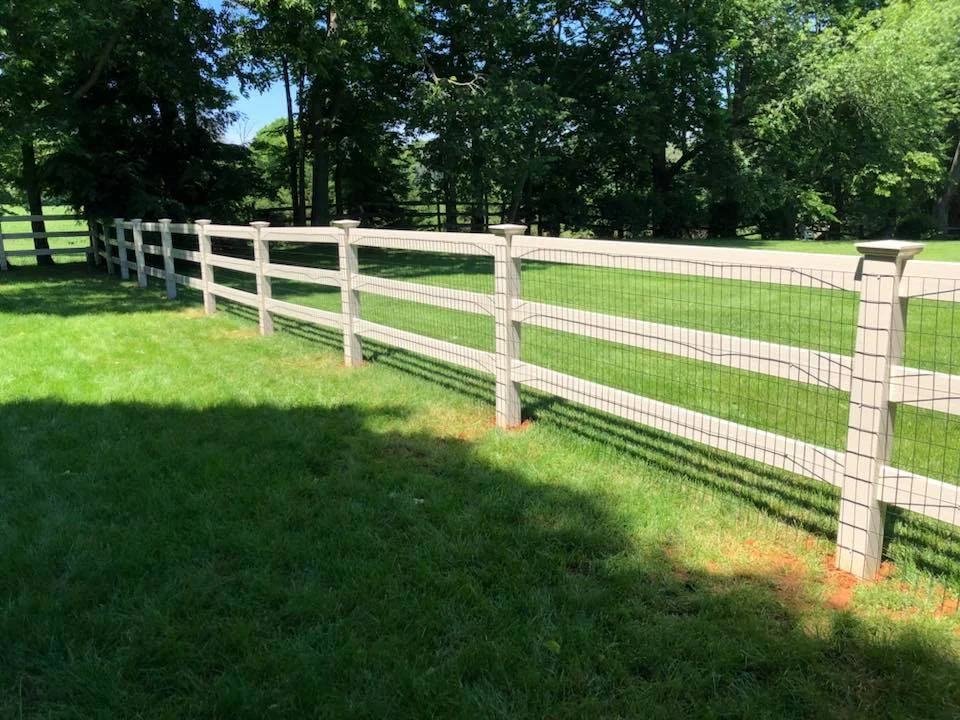 Landmark Fence vpf3.jpg