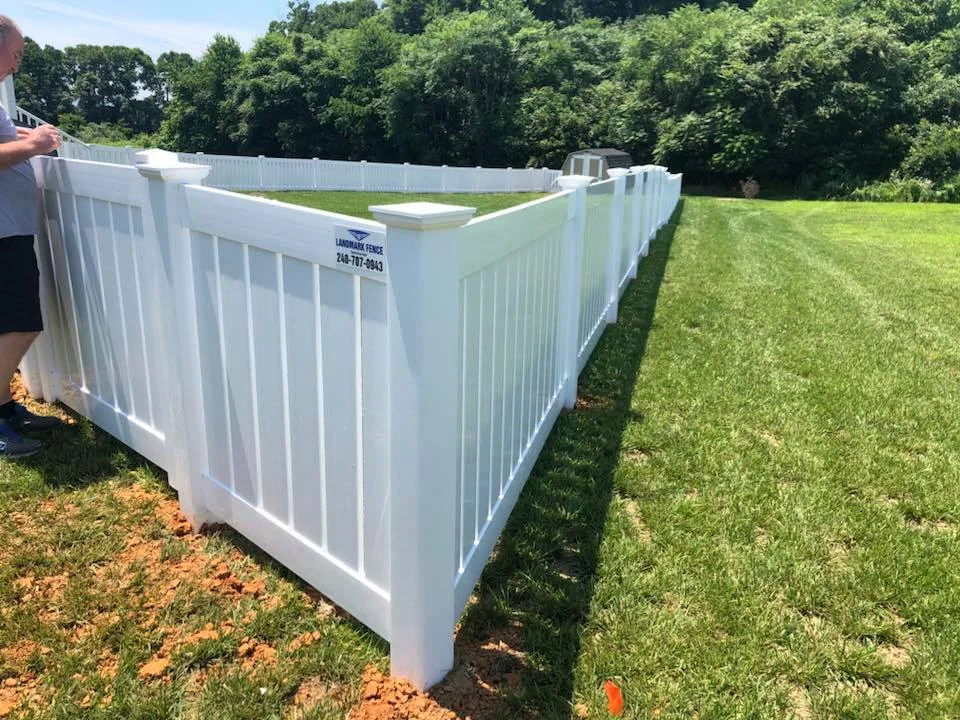 Landmark Fence vspb3.jpg