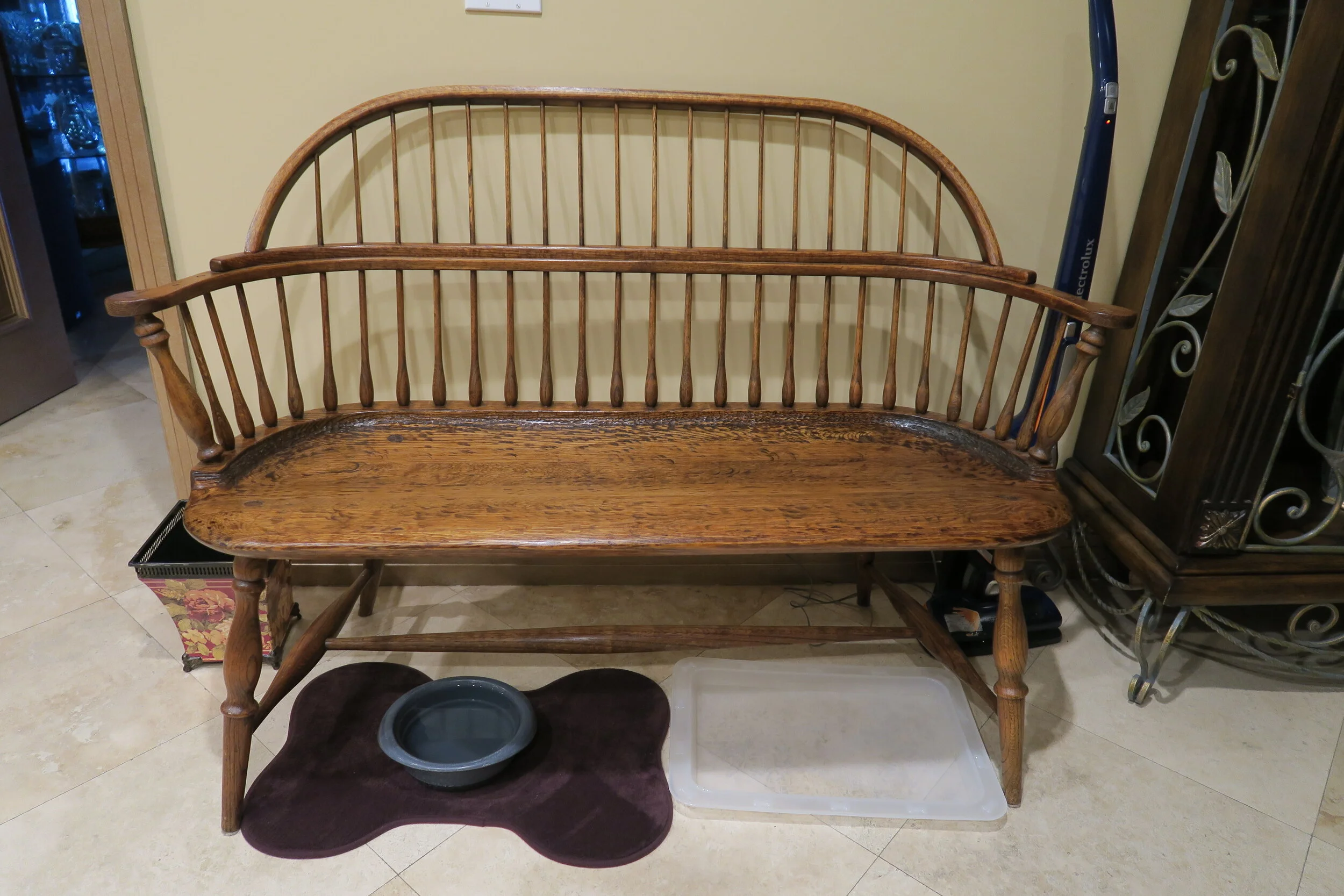 Sack Back Windsor Oak Settee