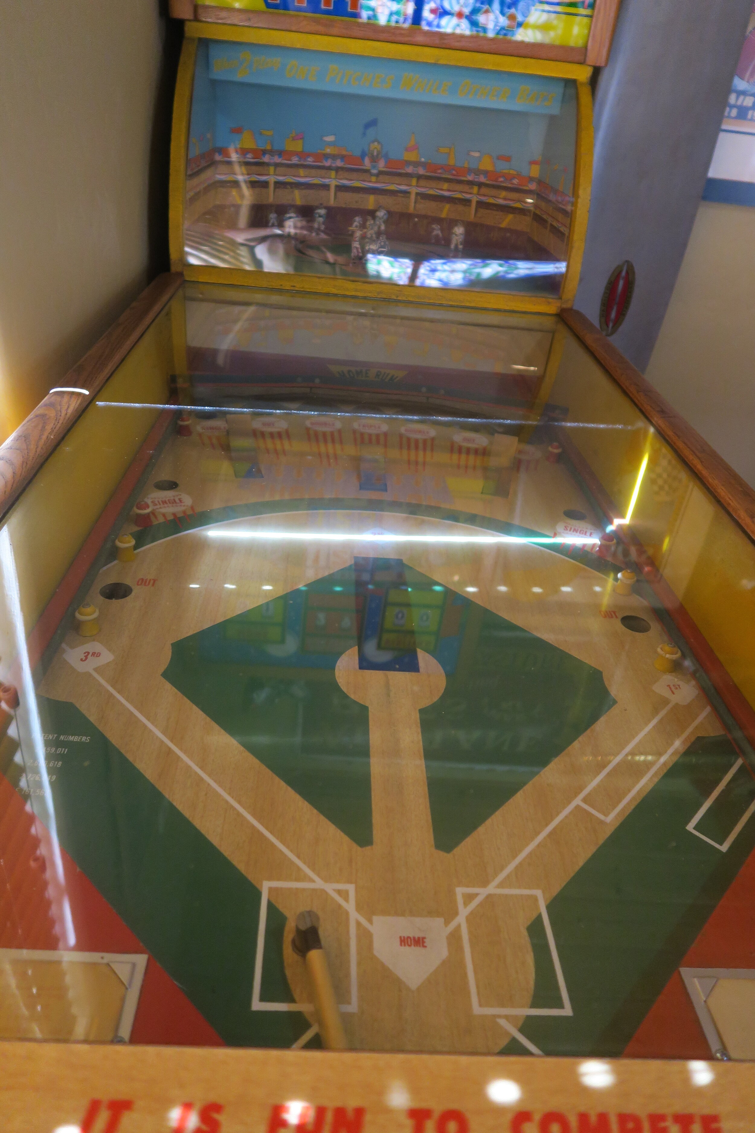 Williams Deluxe Coin Operated Baseball Machine — Palmer Collection