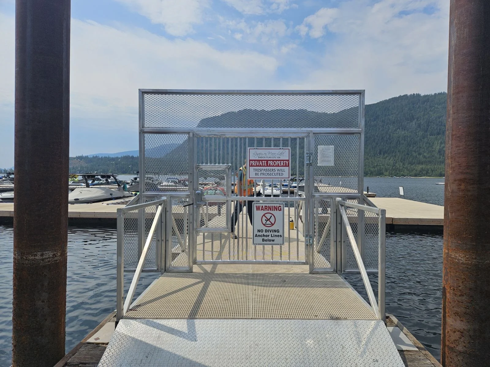 Marina gate.jpeg
