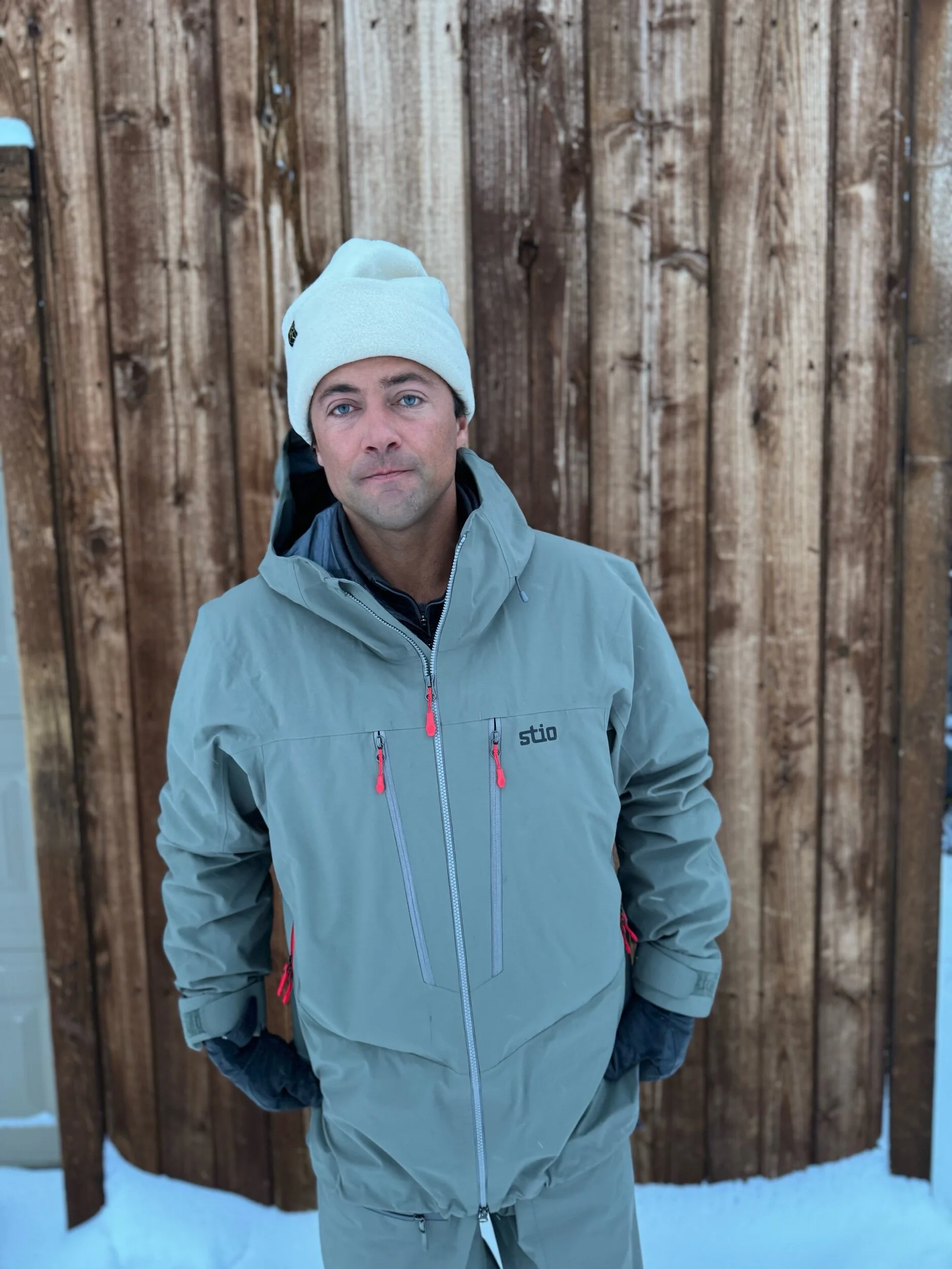 1F8633AC-1619-4F6A-8DDC-337D2204150F