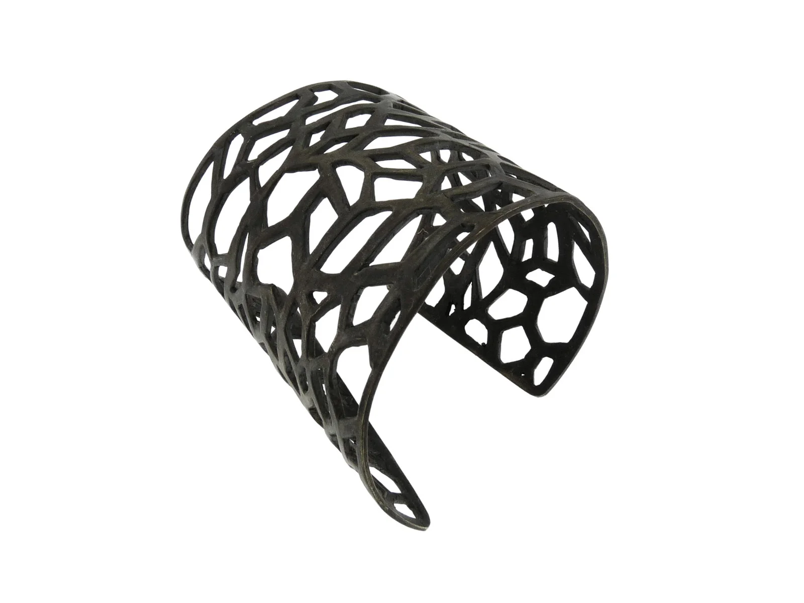 dendritic_cuff_black_white_brass_b.jpg