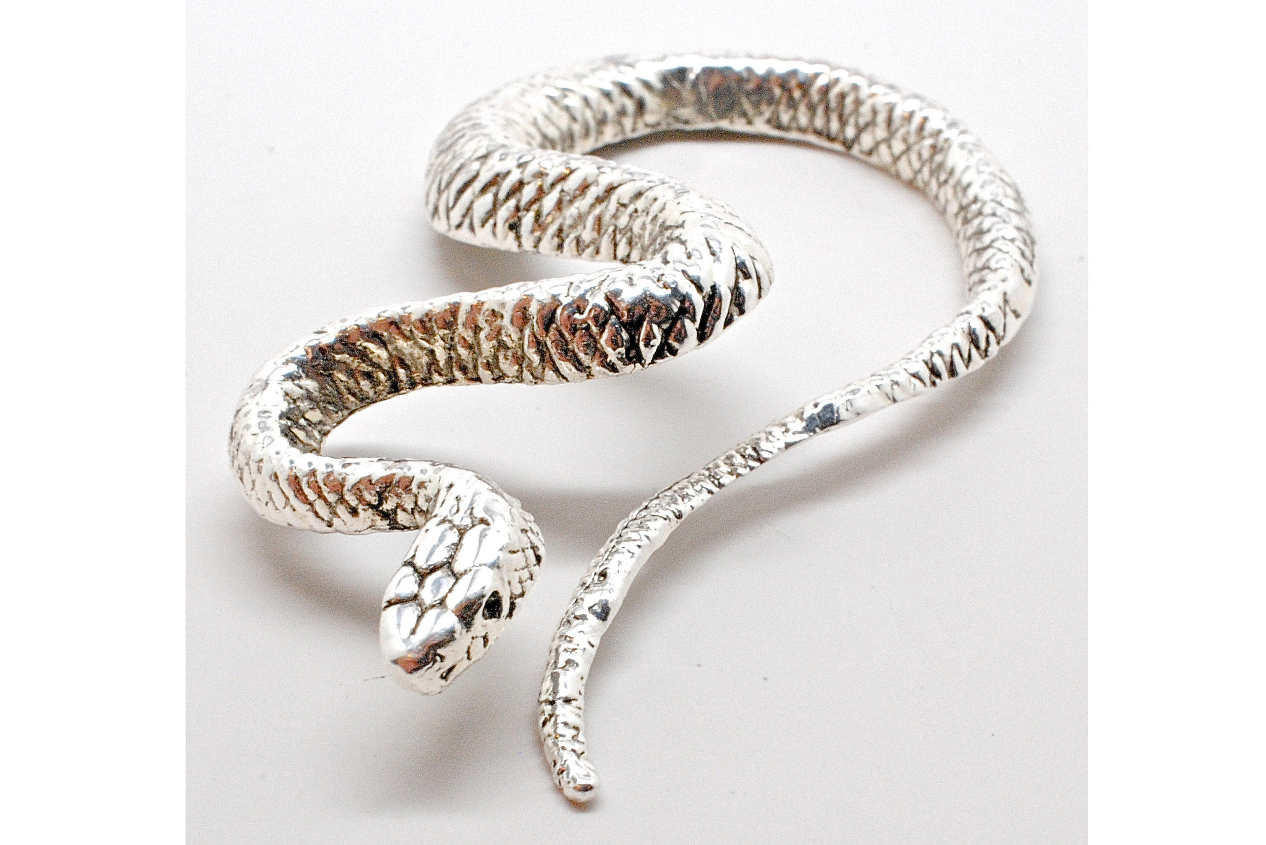 Snake Ear Cuff 422.jpg
