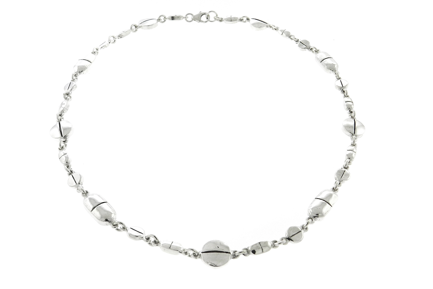 pill necklace2.jpg