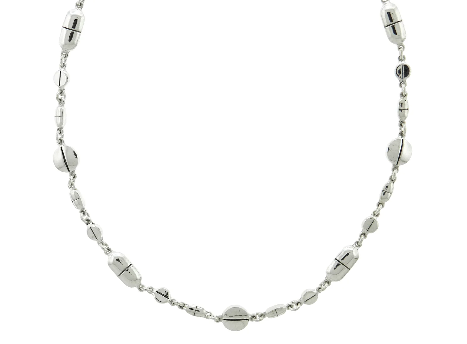 pill necklace3.jpg