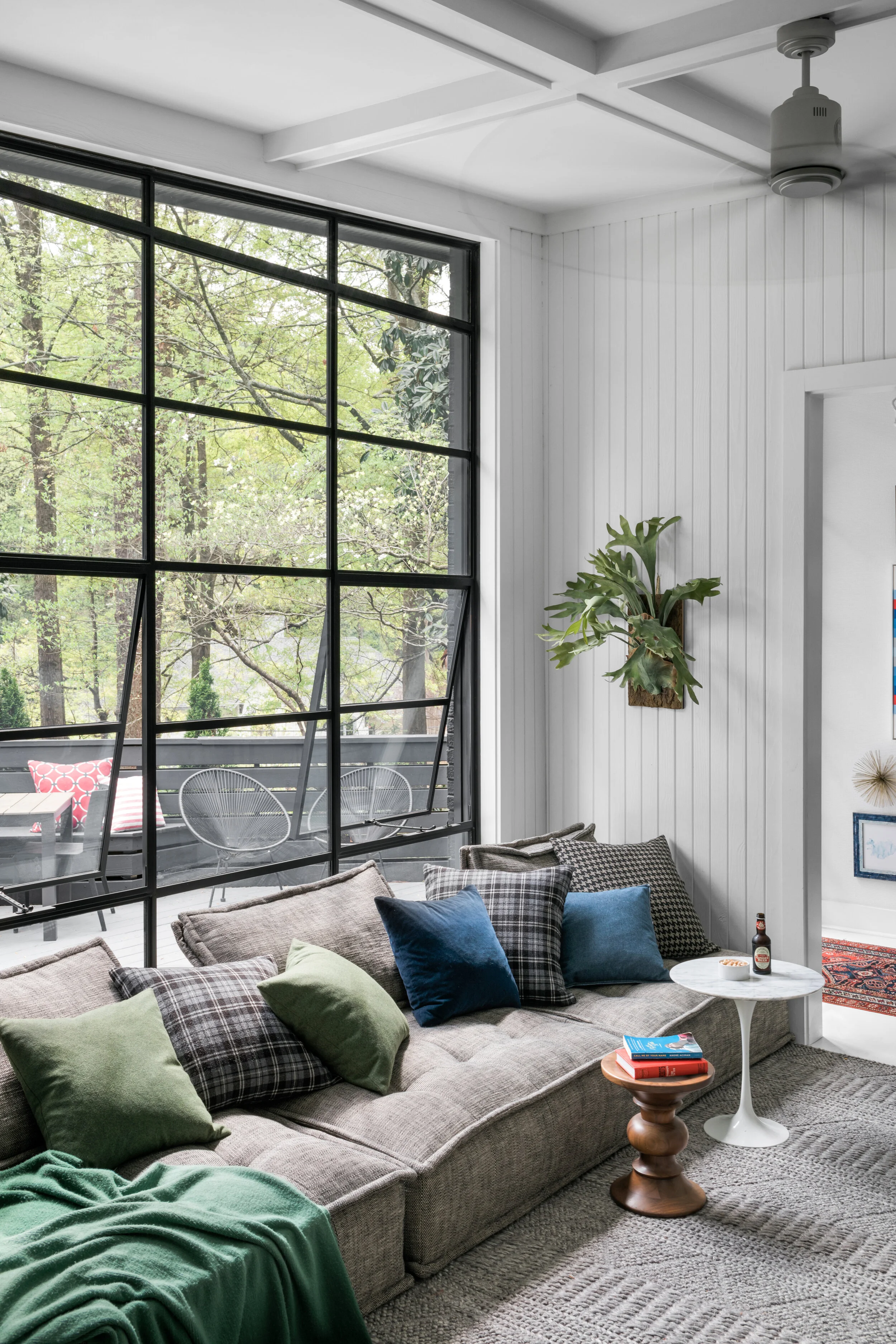 AtlMagHOMEBrianHome_RusticWhite_026.jpg