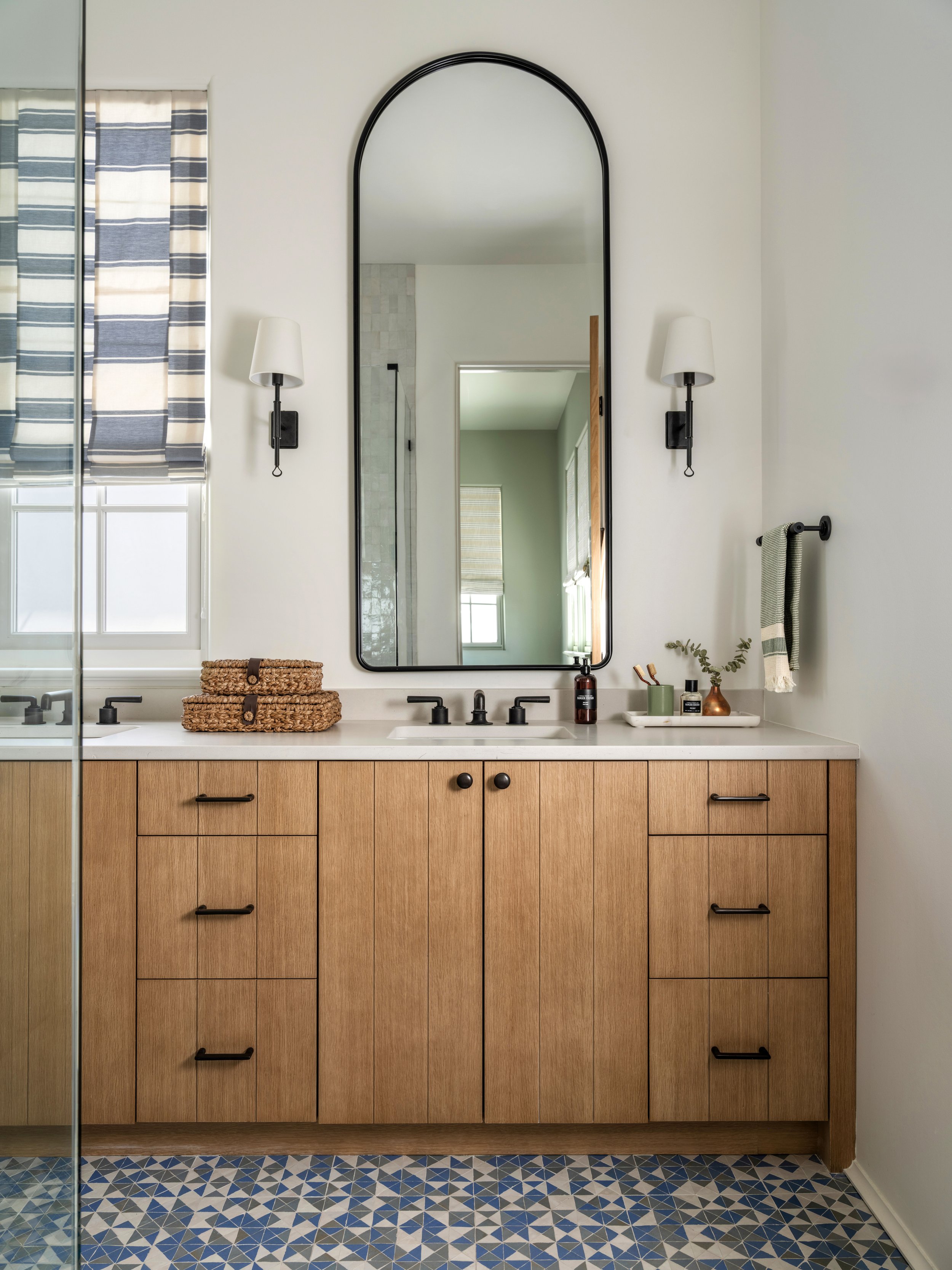 KoastBuilders6_24_25_RusticWhite021.jpg