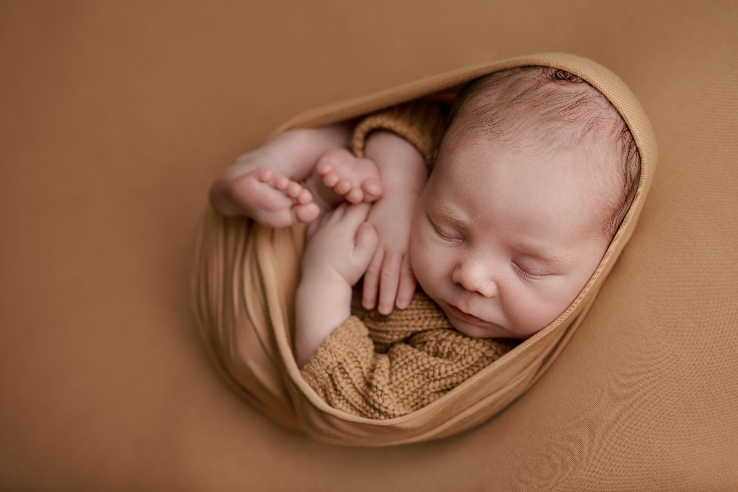 photographed by milton keynes newborn photographer