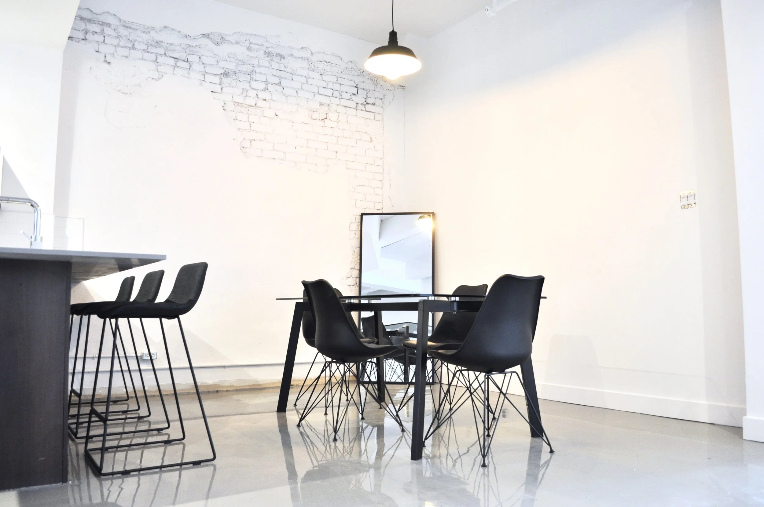 rent downtown montreal
