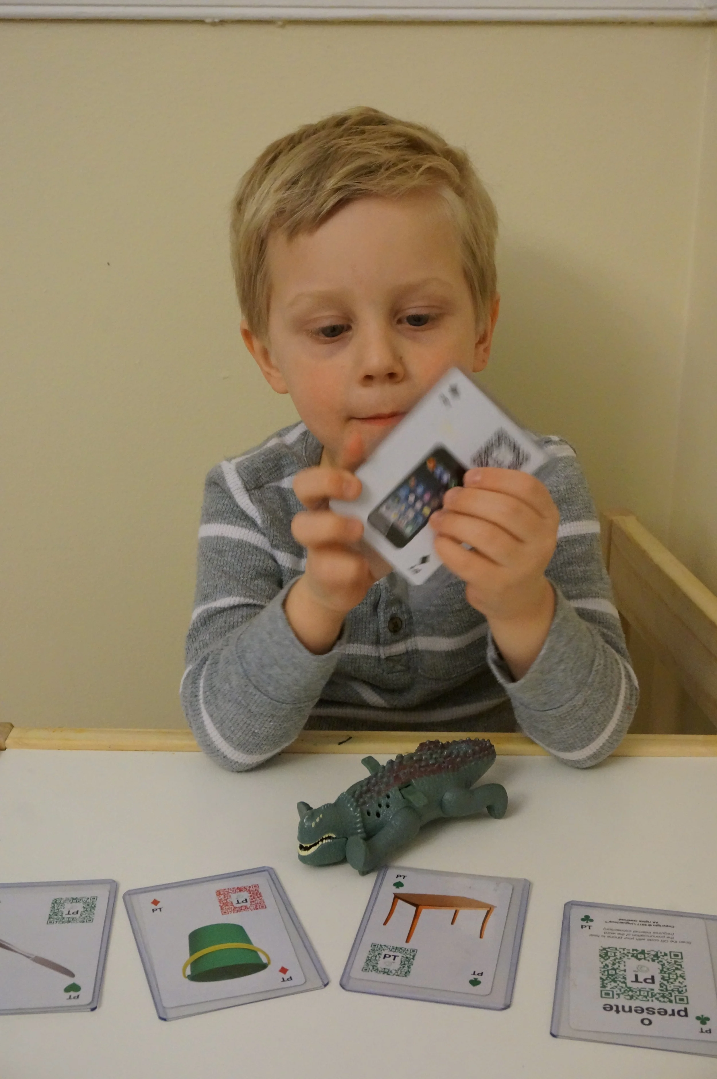 Teaching Foreign Languages Confidently with Linguacious Flashcards