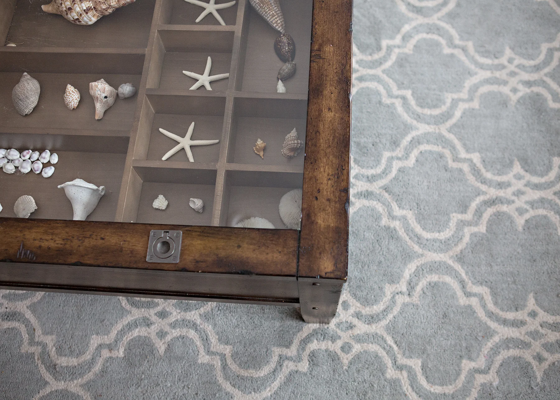 Not sure what to put in or on your coffee table? I'd love to help!