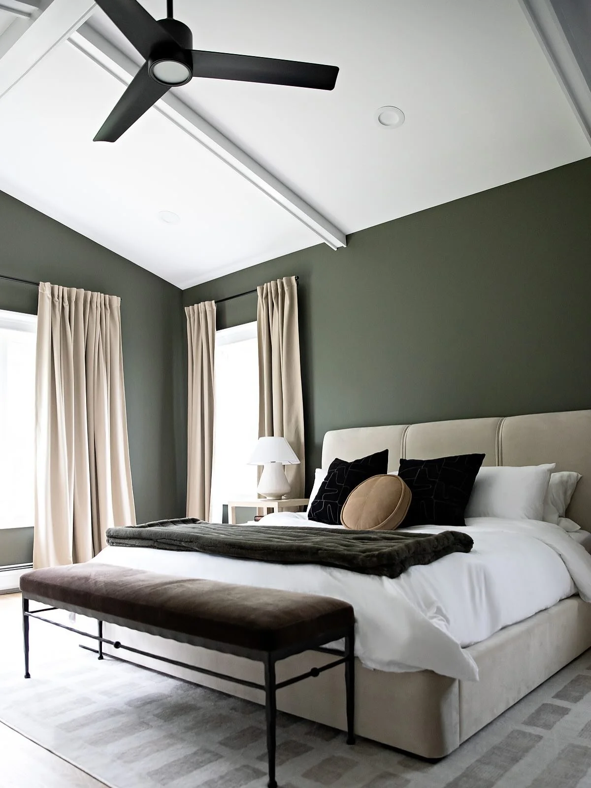 Today is my last day of work for 2025 and what a year it has been! I got to work with 122 clients this year both near and far (my furthest virtual client lives in Arizona and my closest in person client lives about 10 houses away from me). When I sta