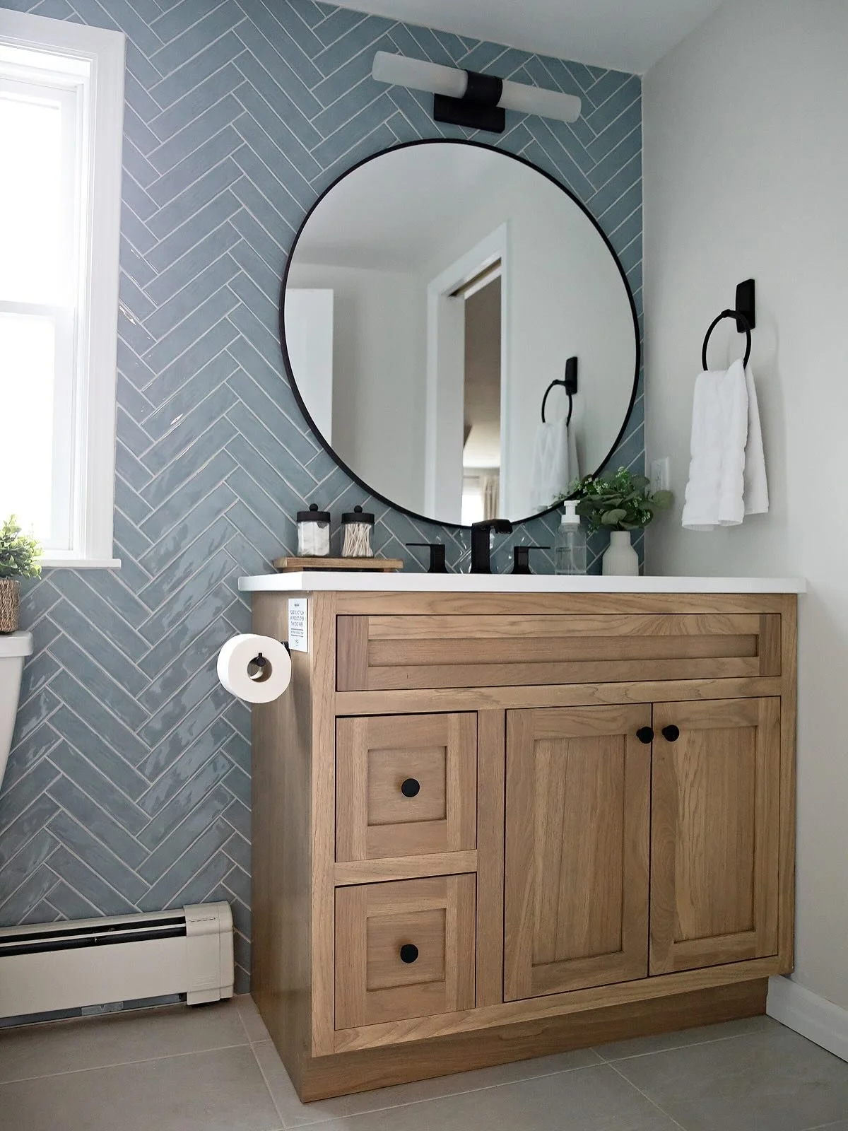 I can&rsquo;t believe where we started with this space - I love how this guest bathroom renovation came together and that my clients were up for such a fun tile selection 😍 
-
Design and 📷 @christieadamsdesign