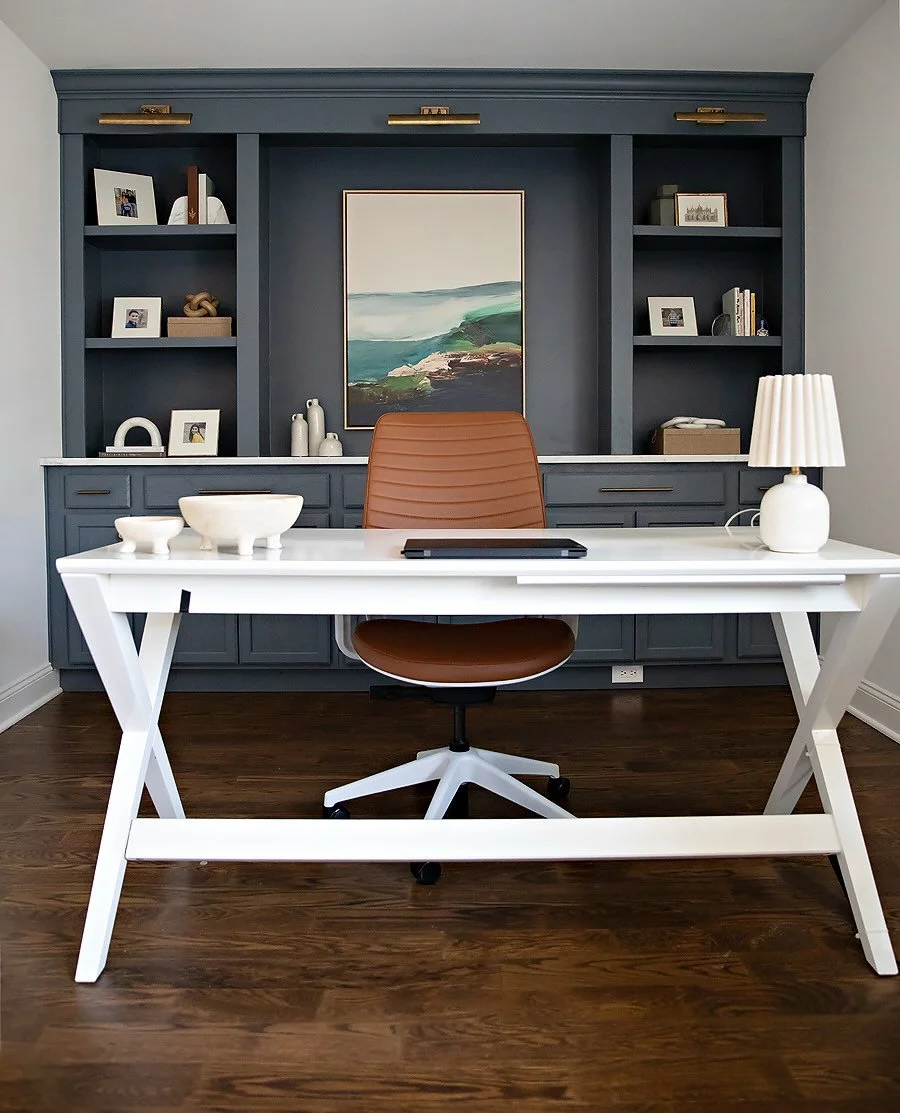 It&rsquo;s the best feeling when you can create something out of nothing.  My client needed storage in her home office (and a better zoom background) and now has both 😍
-
Design and 📷 @christieadamsdesign