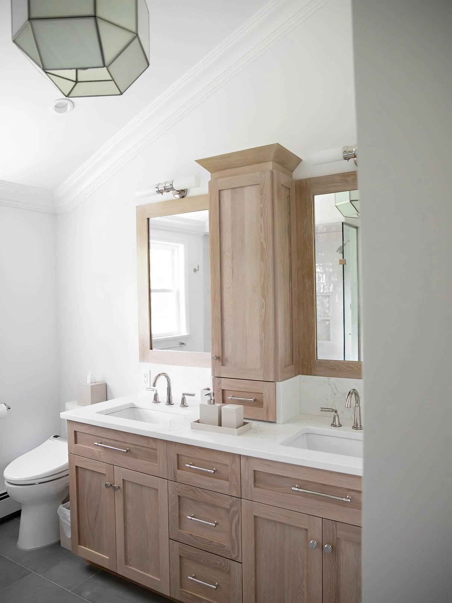 I&rsquo;m so excited to share a recently renovated bathroom project 😍 I&rsquo;m glad that I remembered to take a &ldquo;before&rdquo; photo because I had forgotten how different the space looked when we started! Full reveal coming soon!

-
Design an