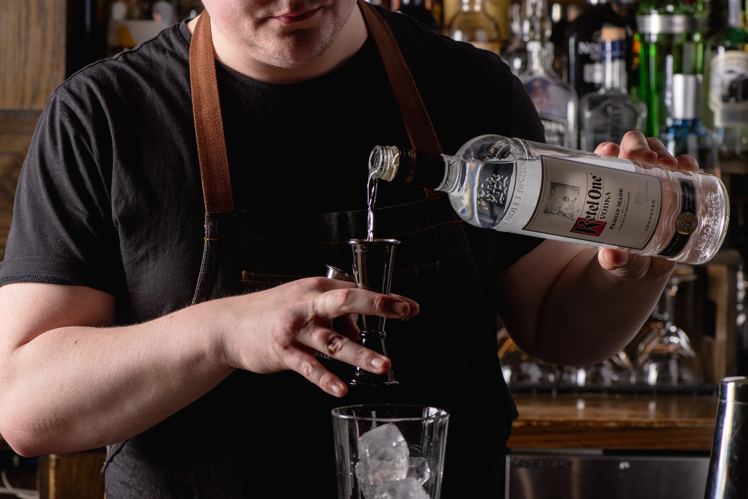 Underdog-Bar-Nyc-Fidi-Cocktails-Beer-Burgers