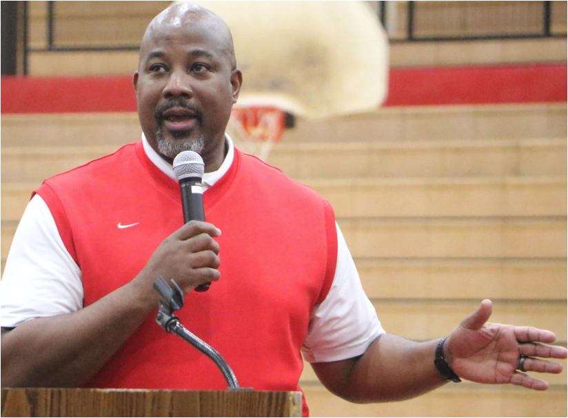 Wednesday's Central Georgia Daily News 'n Notes: Jones County hires Harris; Honor Roll; Column (coming): Hoffman firing tough to figure; Mercer women ready for show; and plenty more