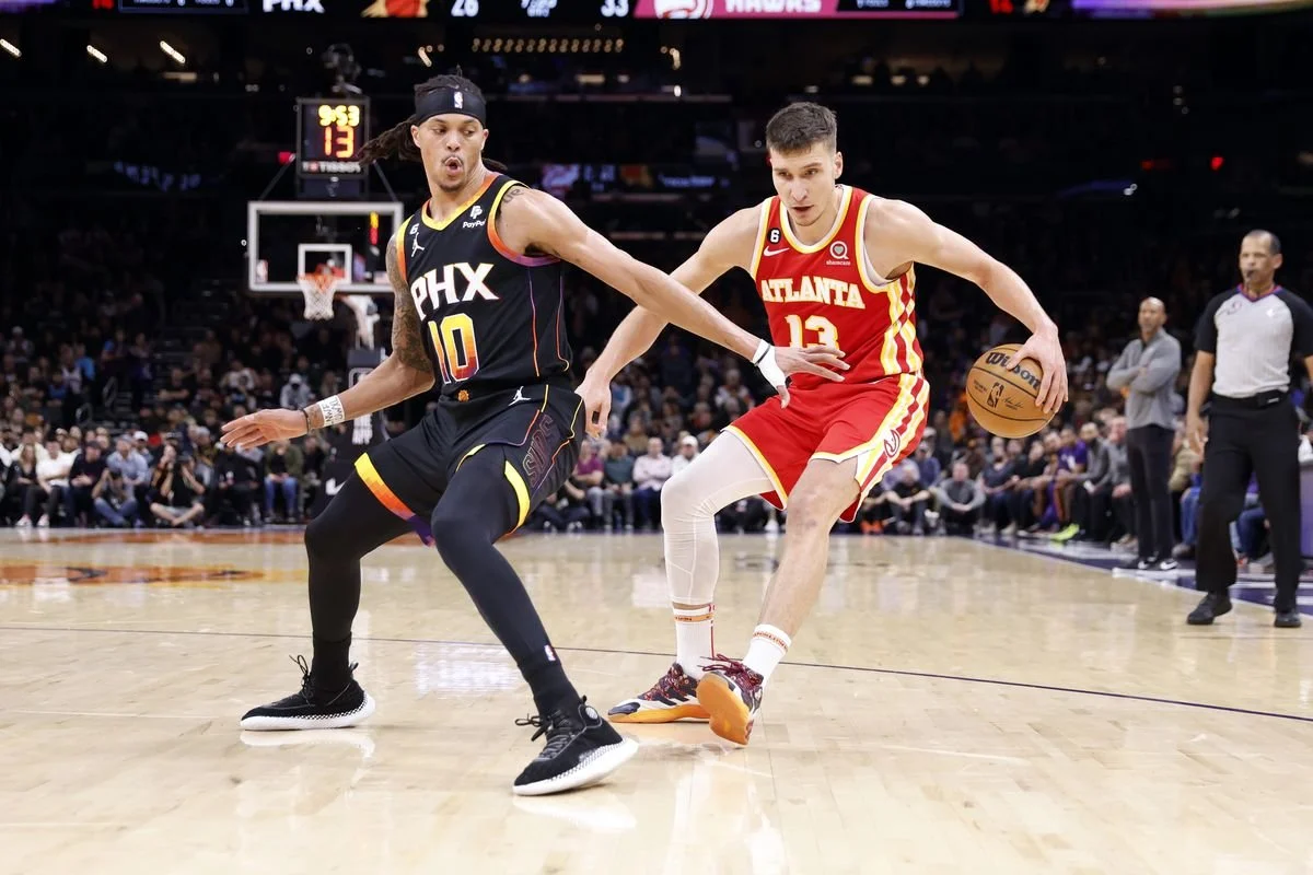 Thursday's Report: Scoreboard; Signing Day; Georgia College, Jones County grad Hartley, Mercer; Hawks, UGA/Tech hoops, Falcons, Tech's Hamilton; NFL/Brady/Super Bowl, NBA/WNBA, golf, tennis, NASCAR