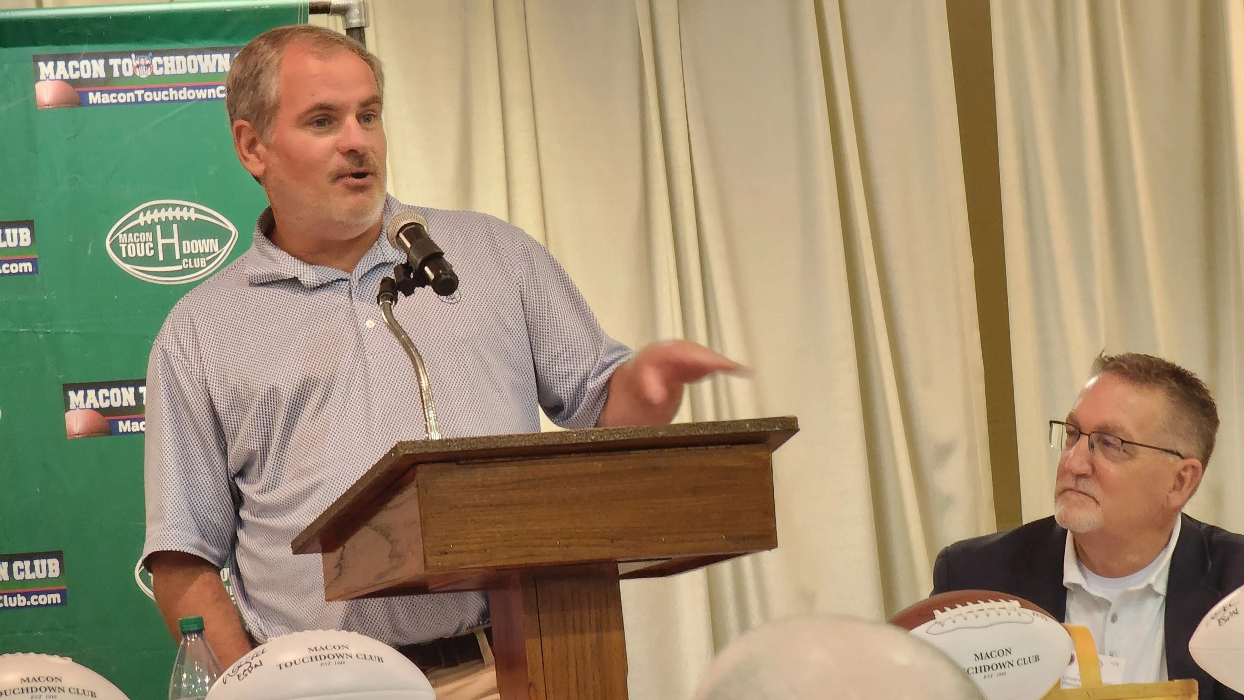 Longtime college football reporter Schlabach covers it, from Georgia to hotseats to money to, well, all over college football at Macon Touchdown Club visit
