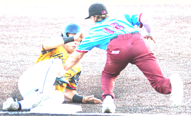 Friday's Report: Bacon clinch home games, Russell Henley, Mercer; Falcons/Ulbrich, Braves, UGA, Hawks; WNBA, MLB, soccer, college football/Big Ten, NFL, NCAA, golf, NASCAR
