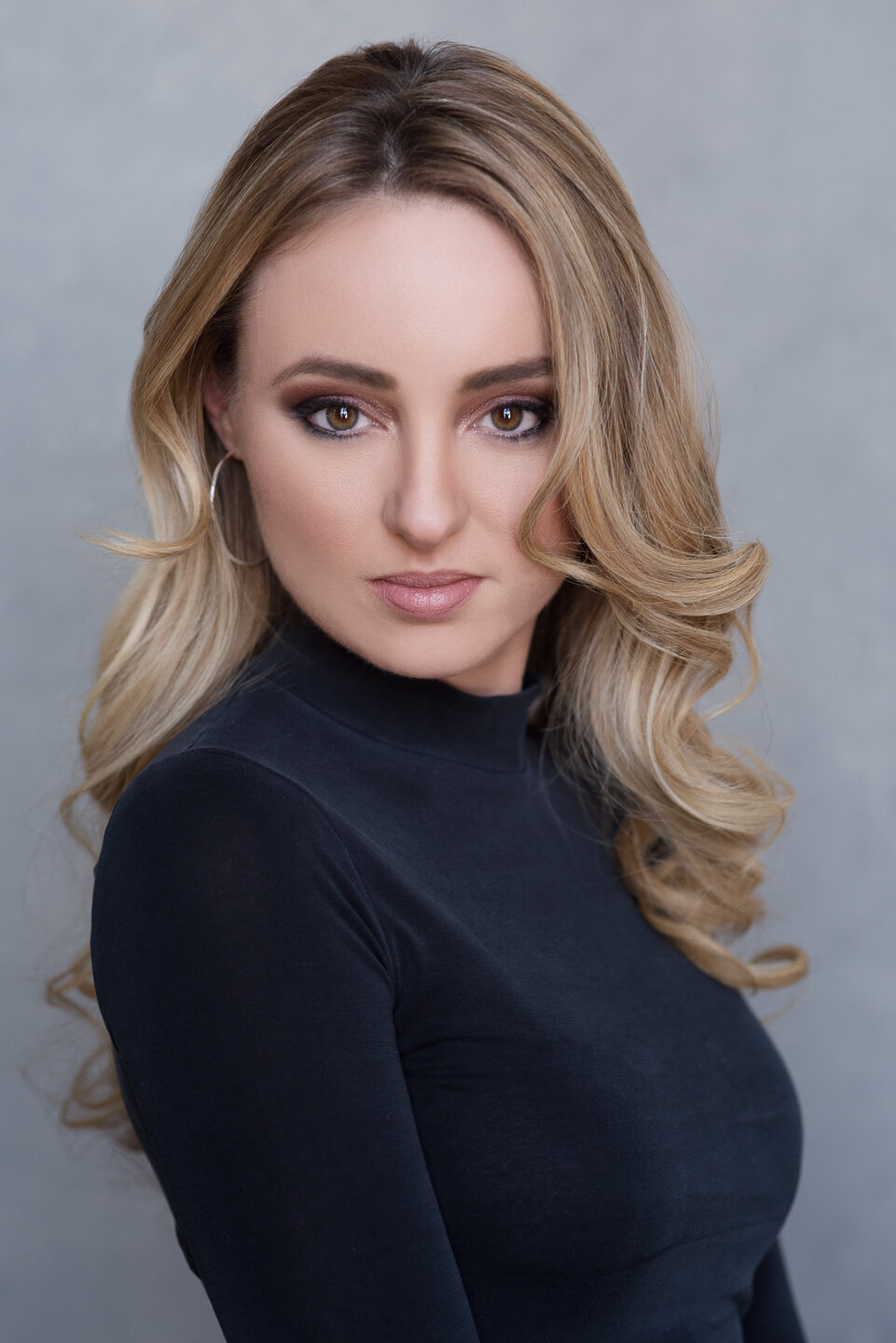 LA HEADSHOT PHOTOGRAPHER ELLIOTT O'DONOVAN_-13.jpg