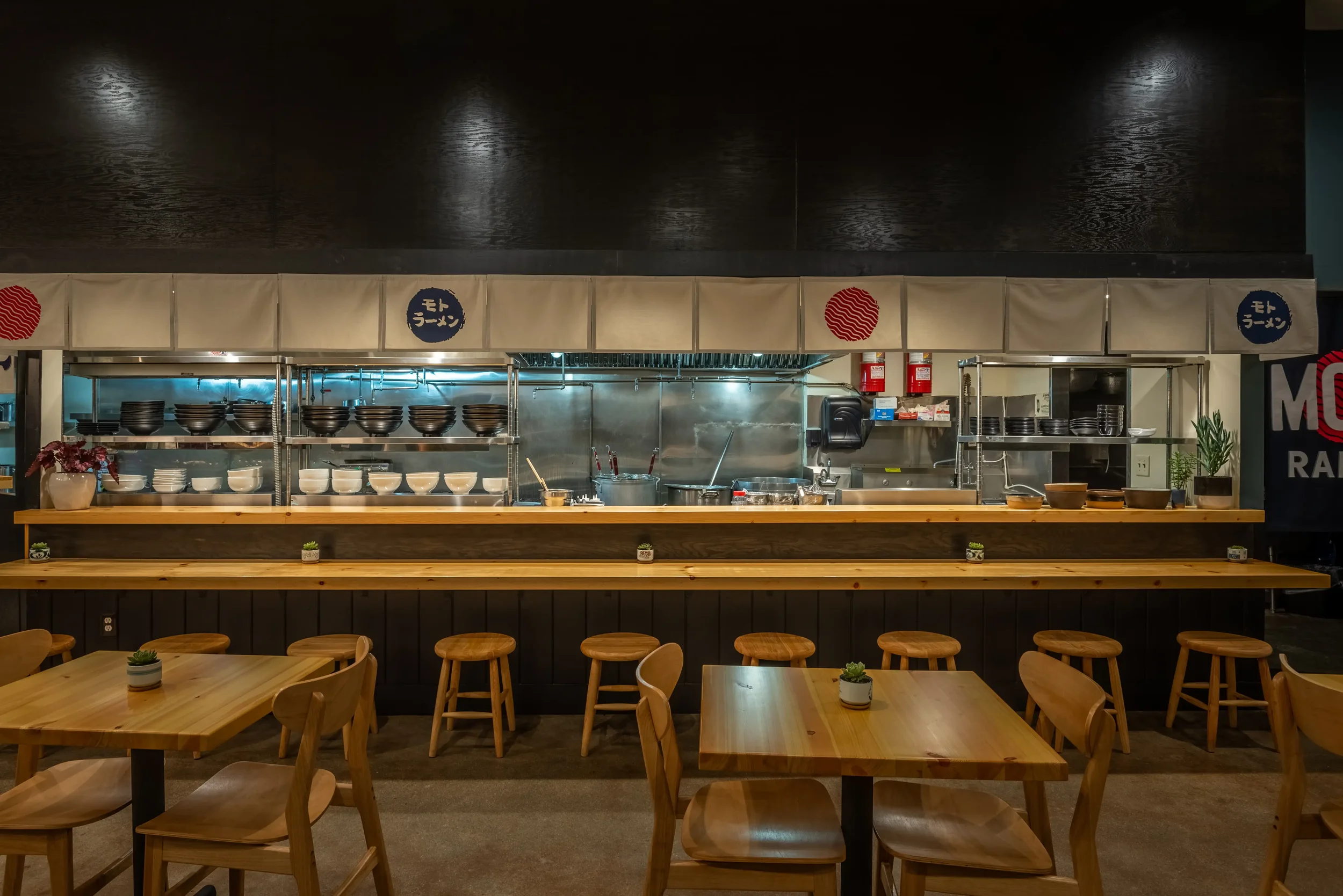 Gyst-Design-Moto-Ramen-Branding-2020-06-14-MotoRamen-161 copy.webp