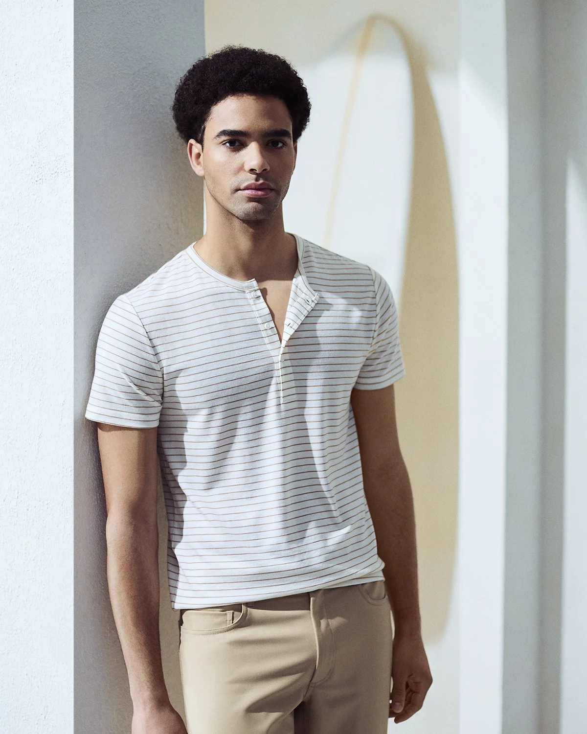 UM_Q2-P2-Campaign_Mens_Merino_Short_Sleeve_Henley_Stripe-3066lr.jpg