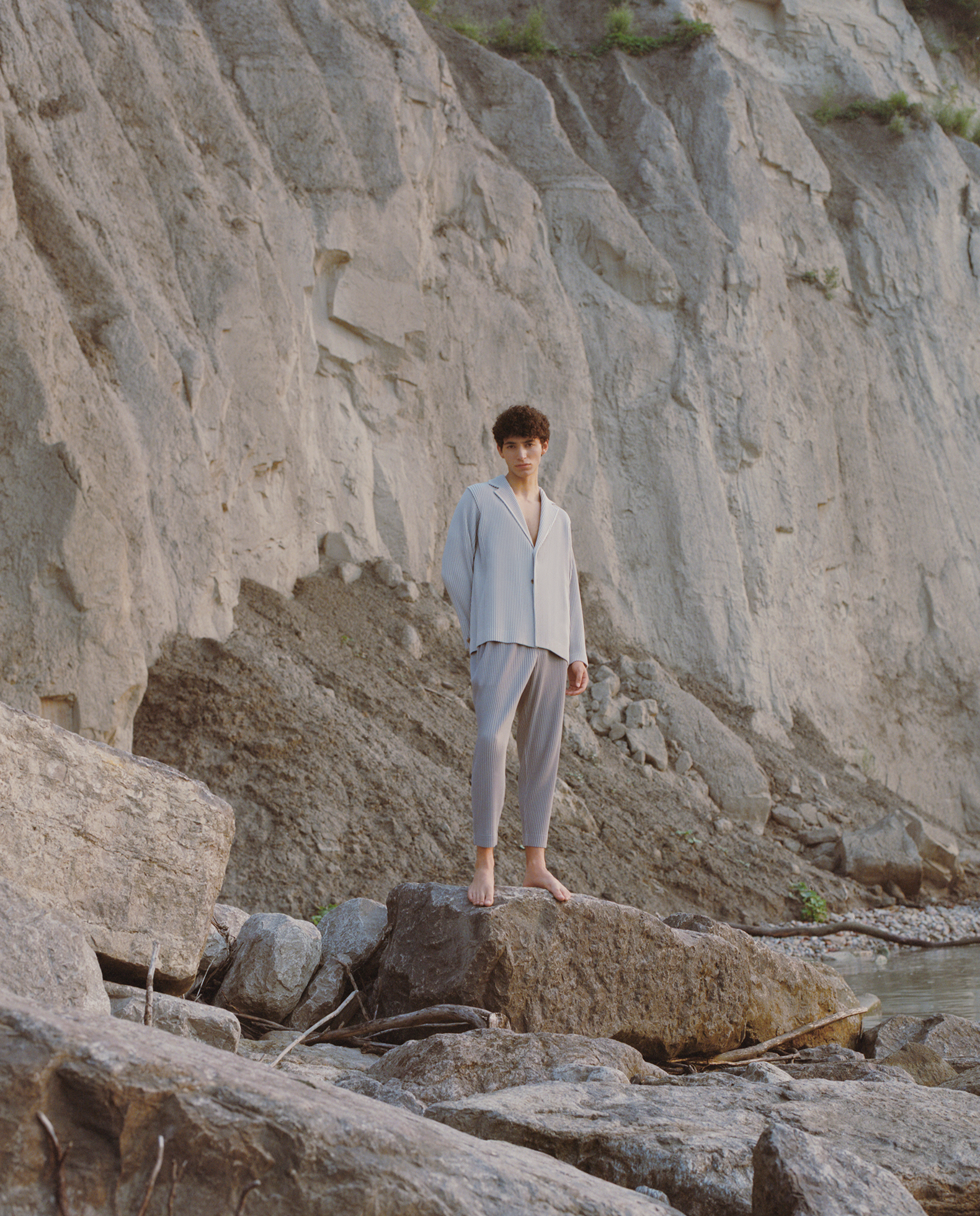 Sharp_BFMfall21_Film_RileyStewart-(5).png