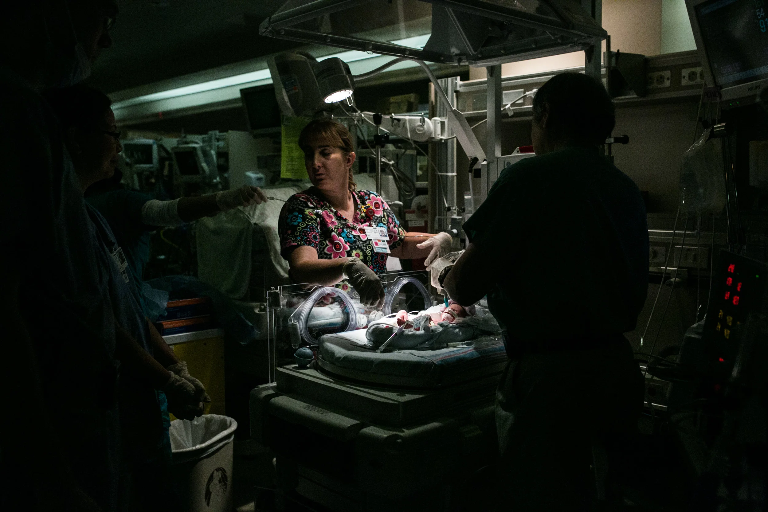 32a just got into nicu (2).jpg