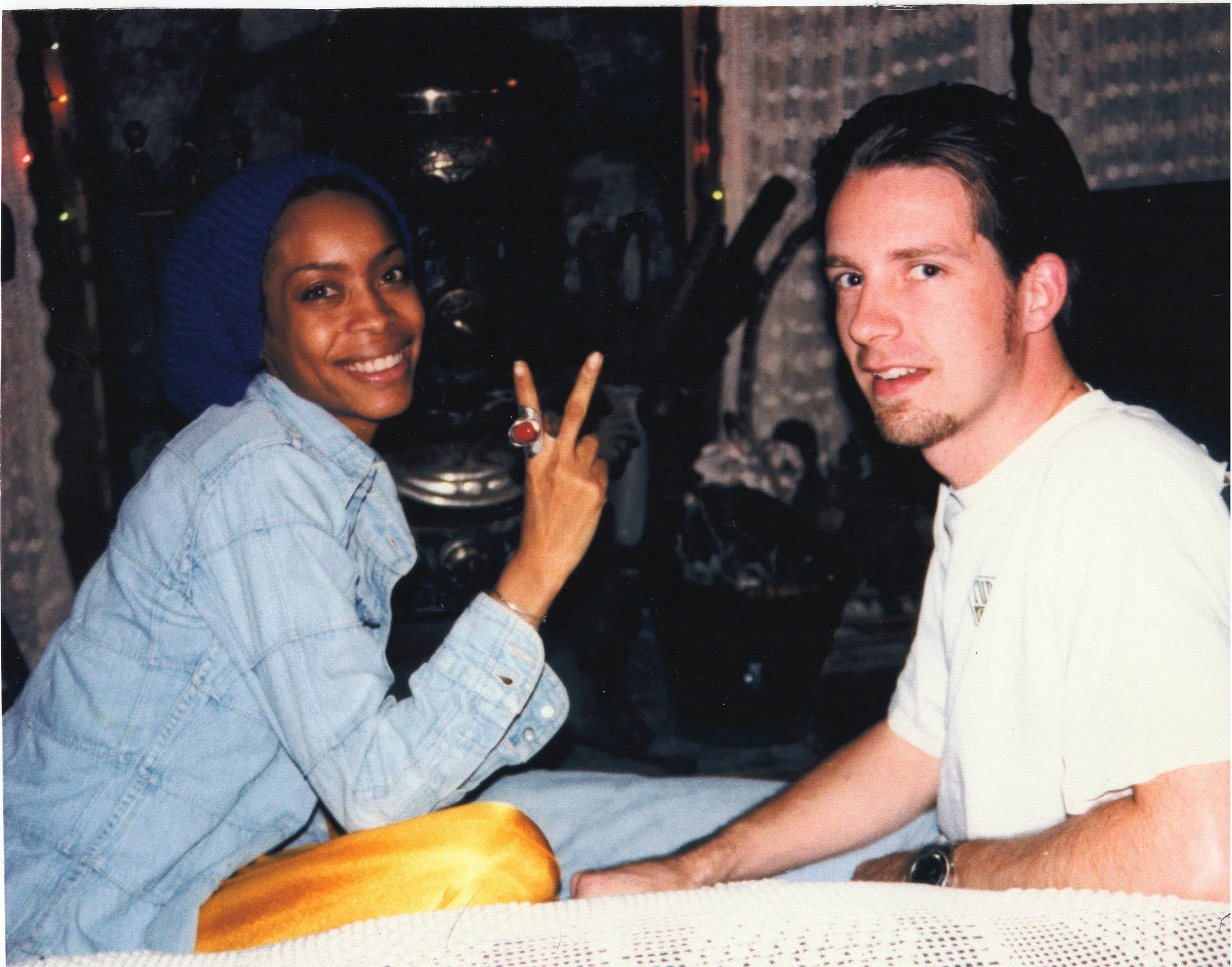 Taking a break with Erykah Badu during the recording of "Mammas Gun" at Palmyra Studios