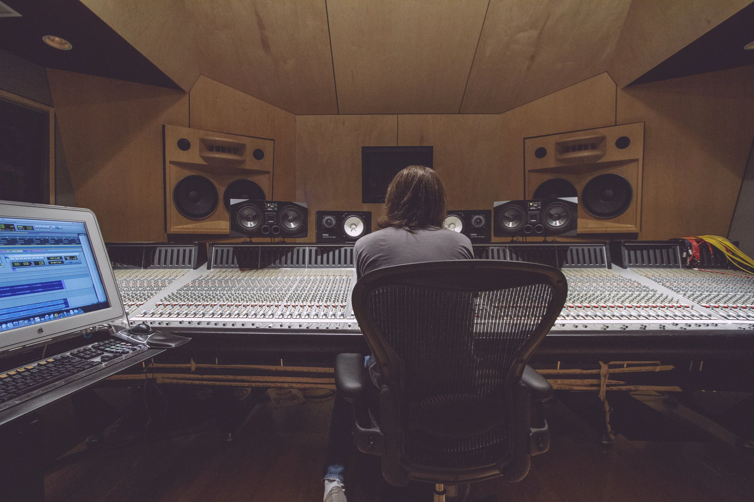 Mixing on the SSL 9080J