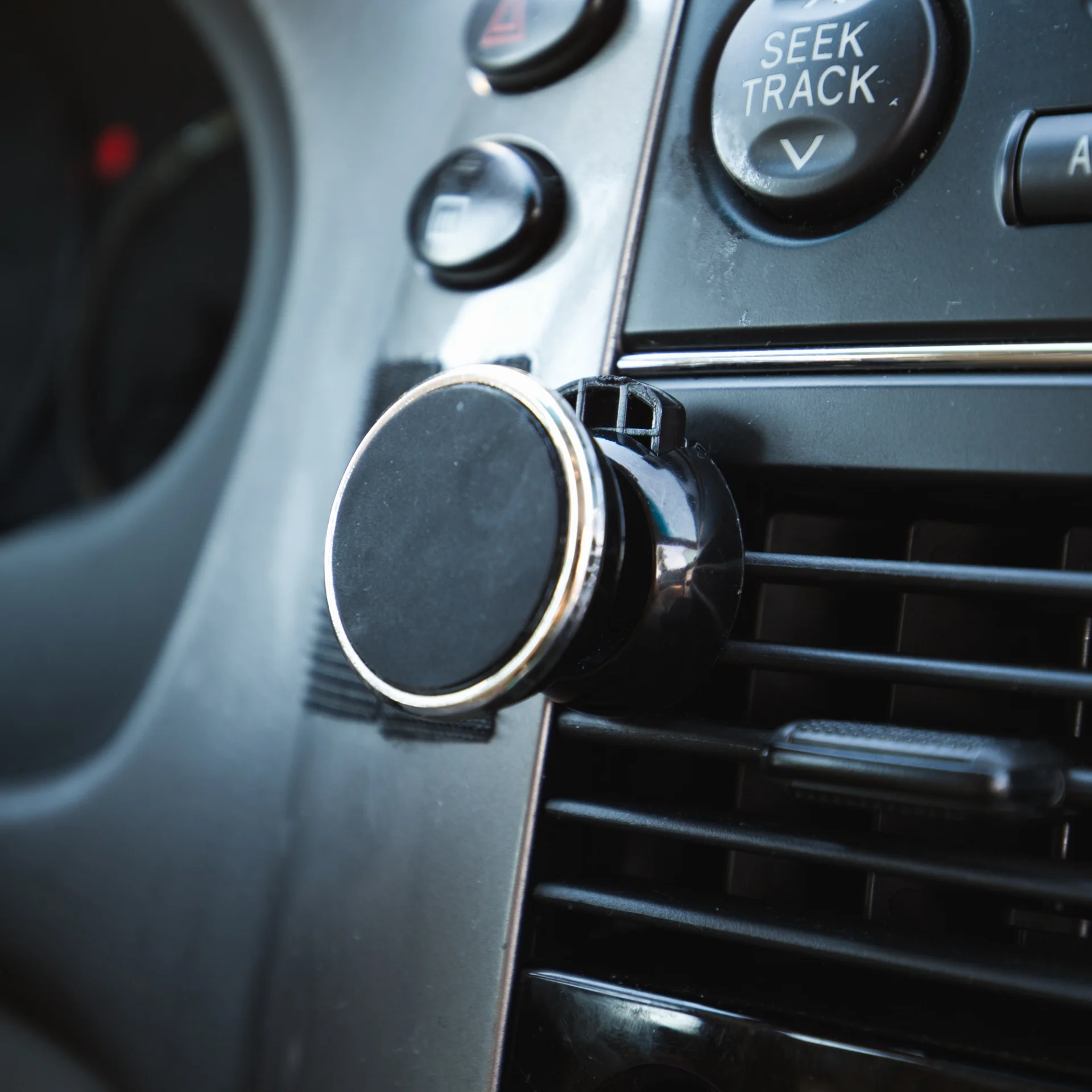 car-mount-18.jpg