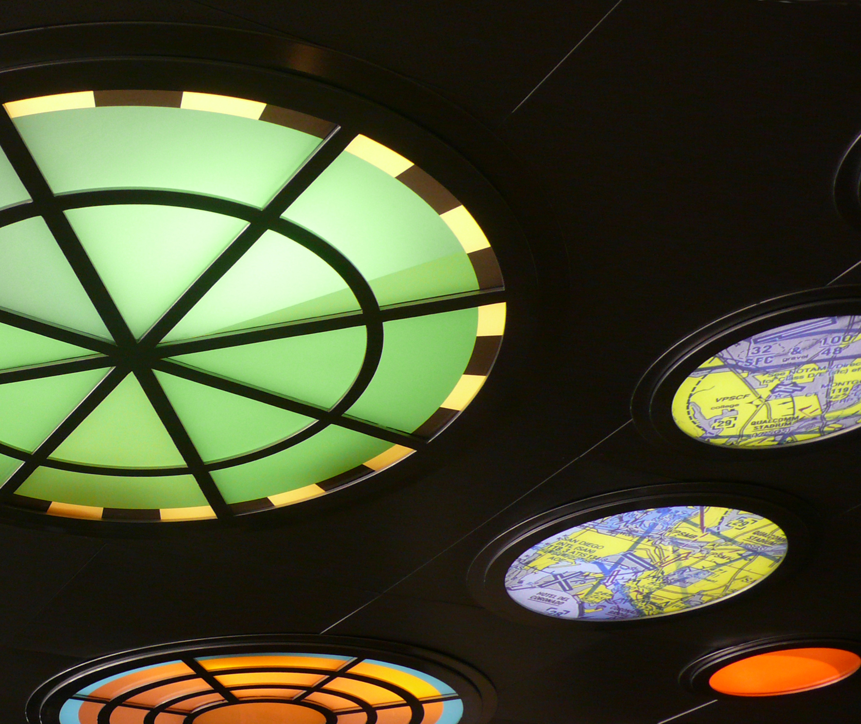 Ceiling Node Light Sculpture - Terminal 2 San Diego International Airport