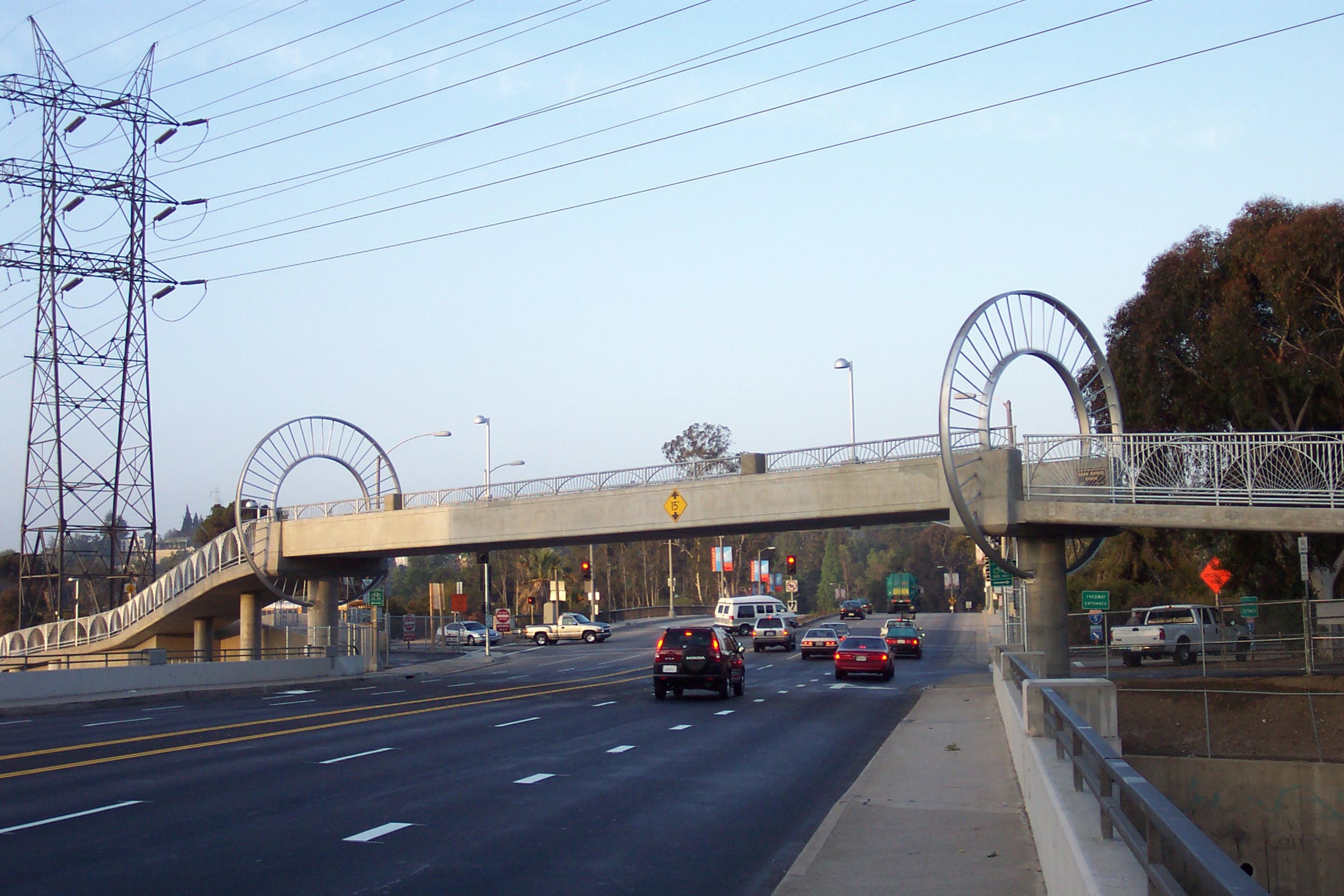 Alex Baum Bike Bridge - Los Angeles Department of Transportation